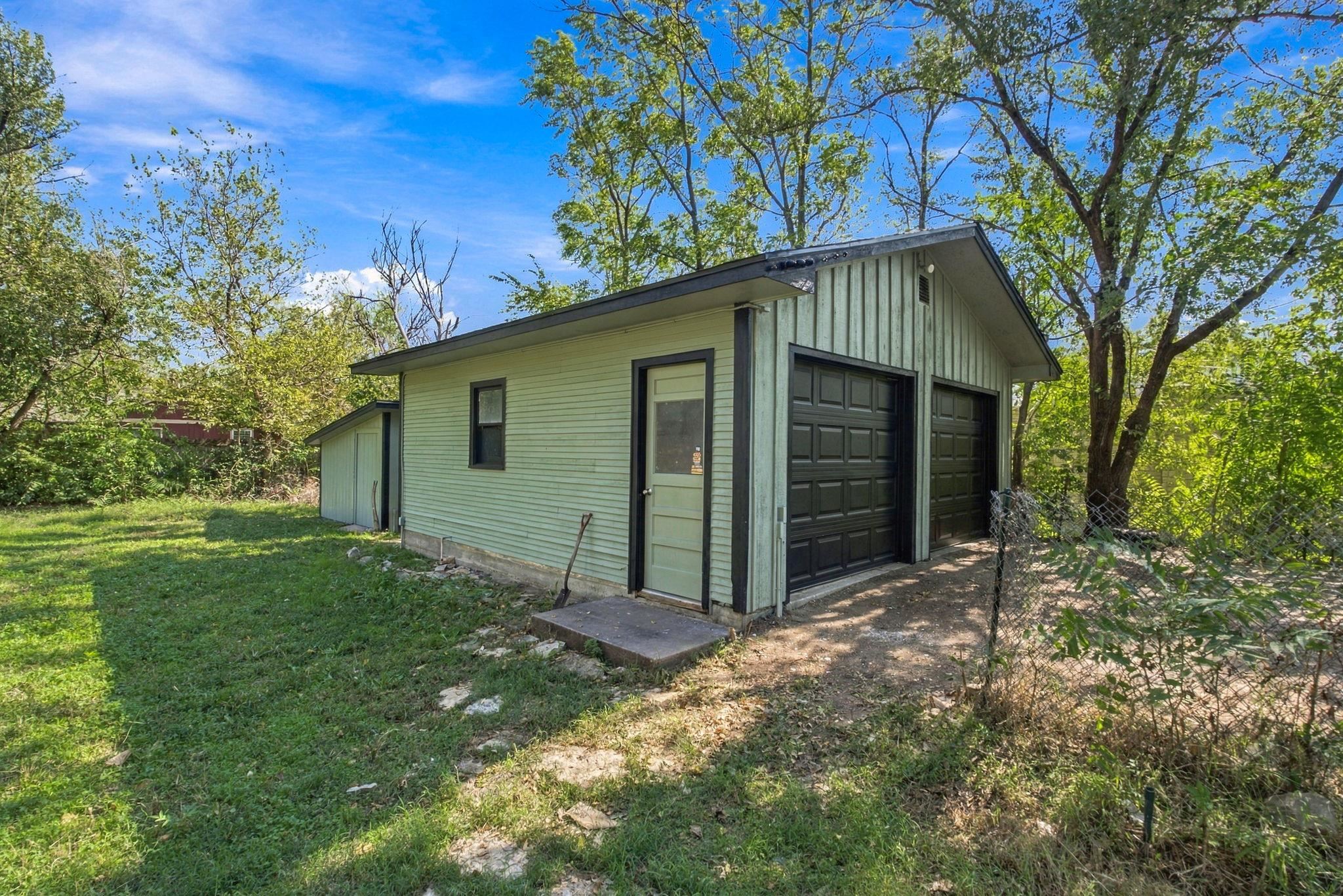 1116 N Saint Paul Property Photo 21