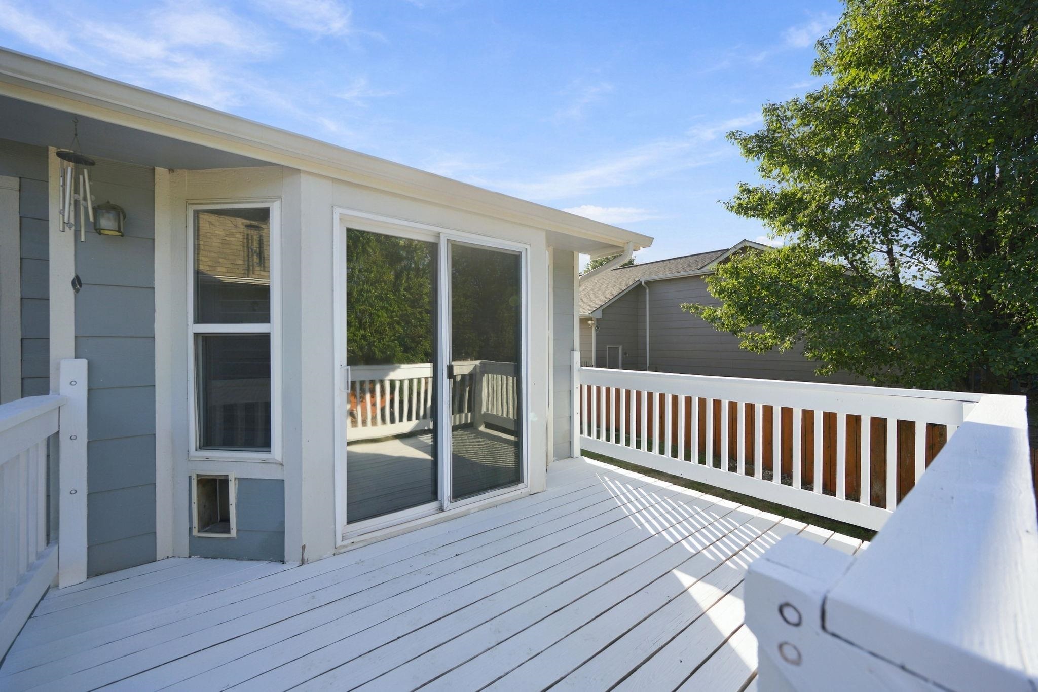 2419 S Westgate Property Photo 26