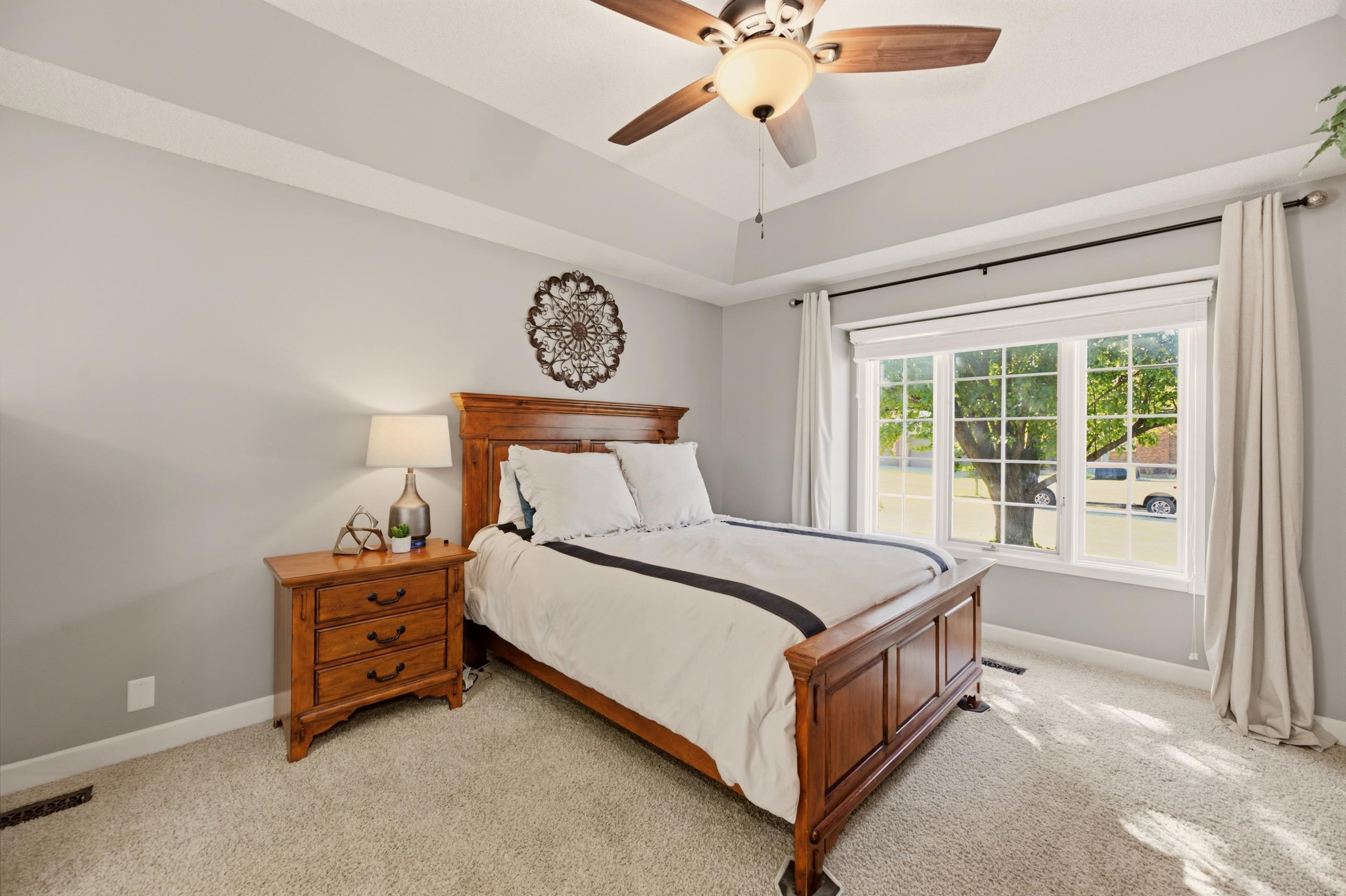2622 W Timbercreek Property Photo 14