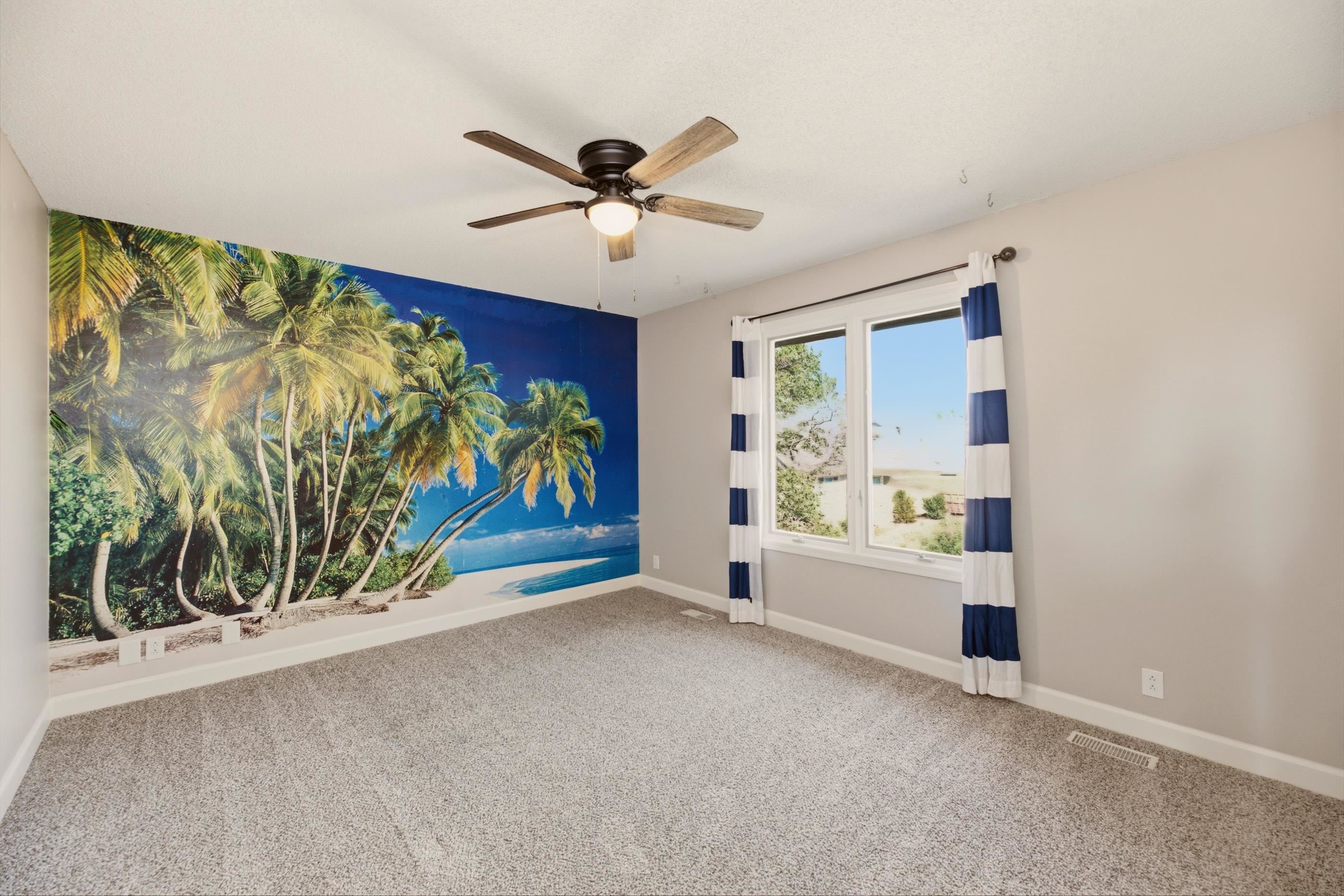 2622 W Timbercreek Property Photo 18