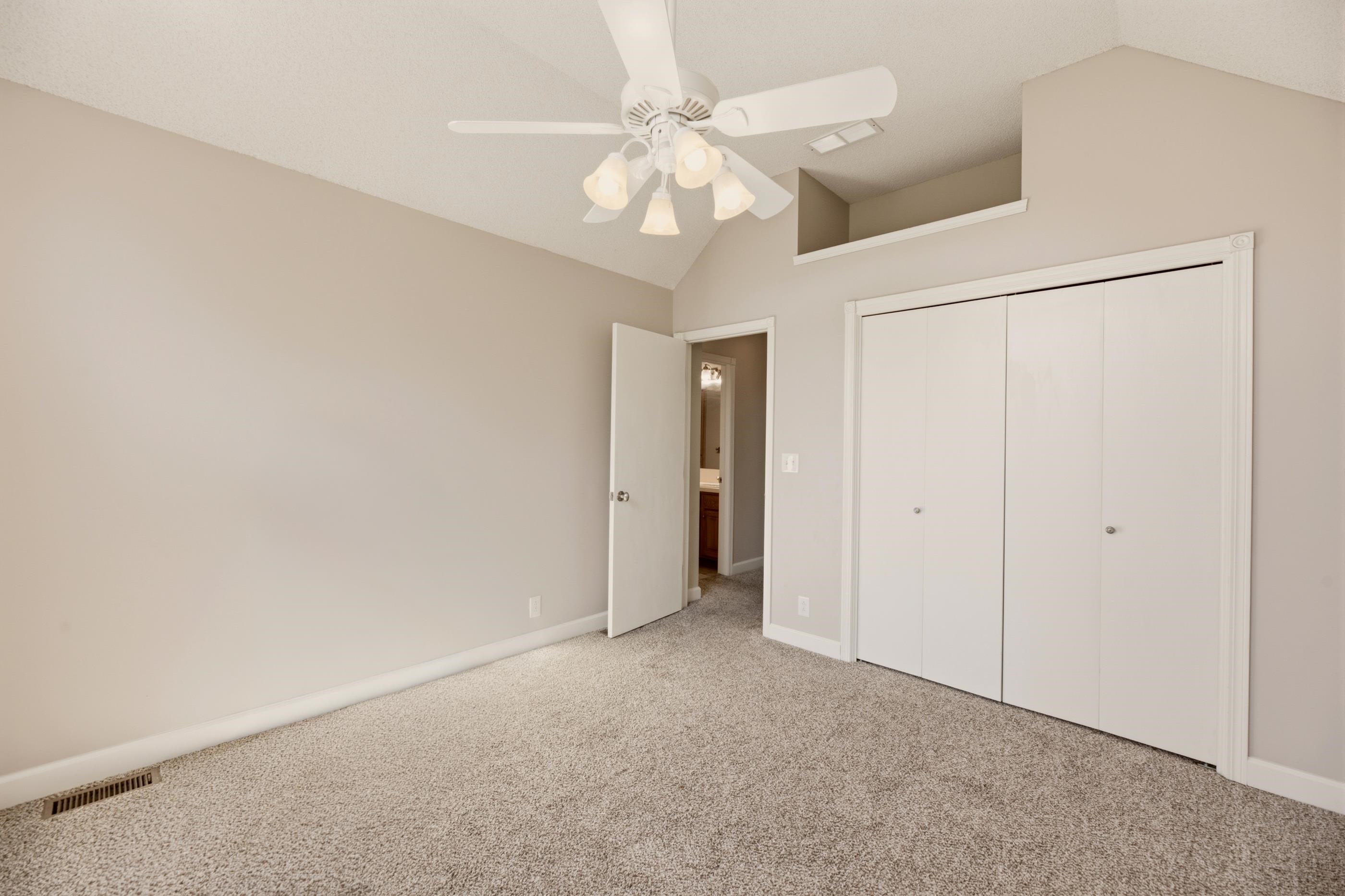 2622 W Timbercreek Property Photo 22