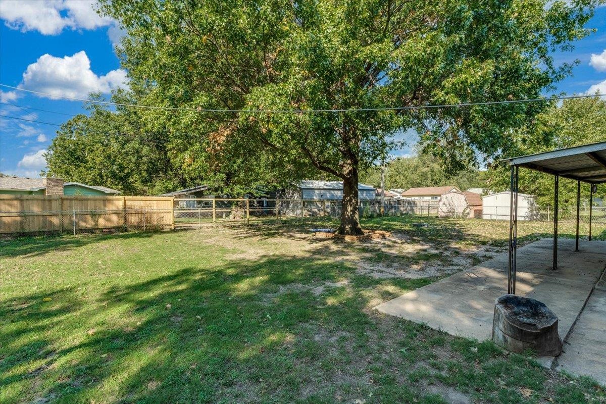 715 N Country Acres Ave. Property Photo 27