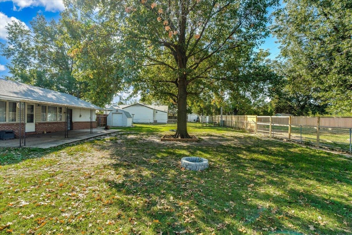 715 N Country Acres Ave. Property Photo 31
