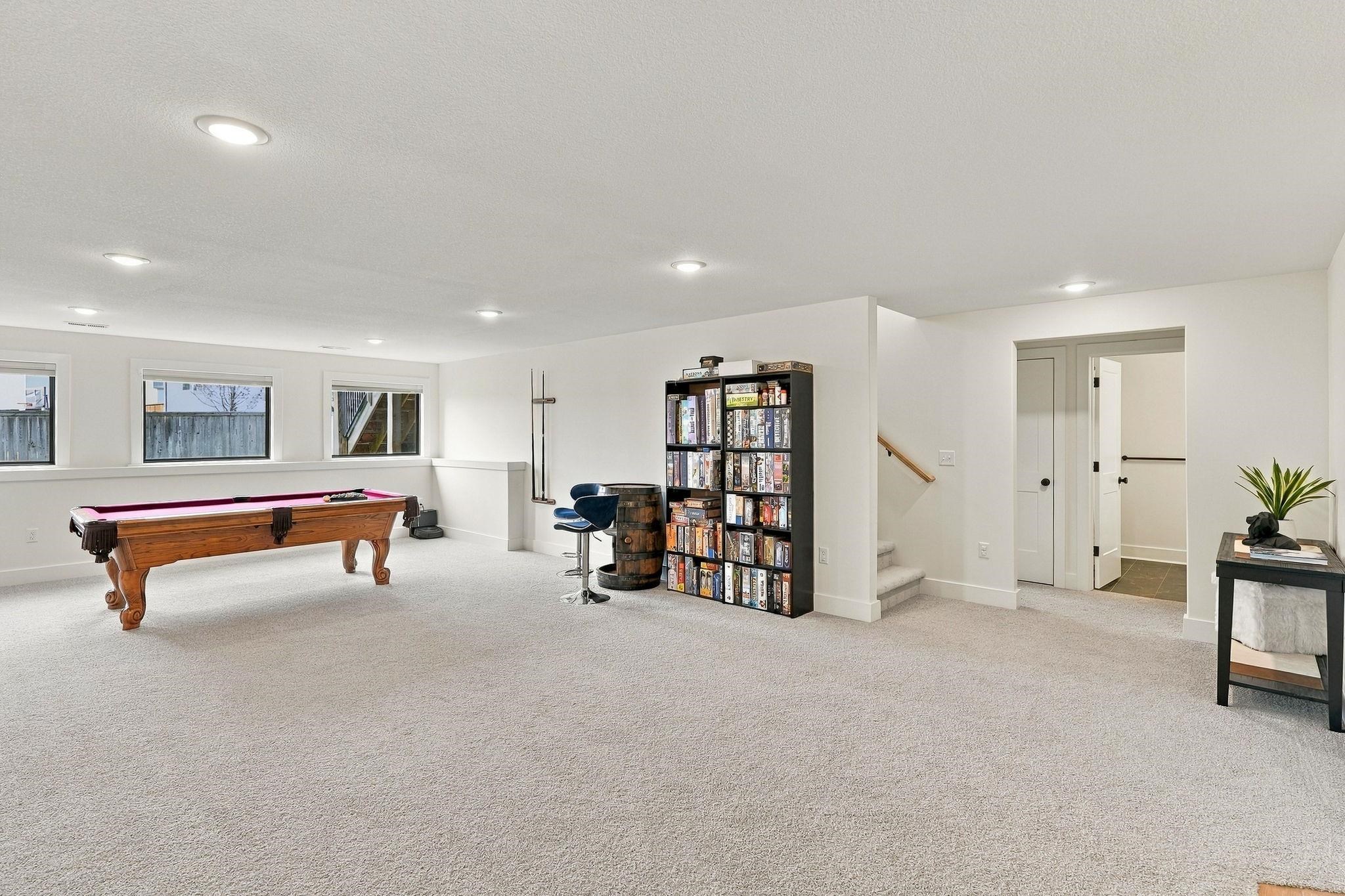 2815 N Eagle St Property Photo 24