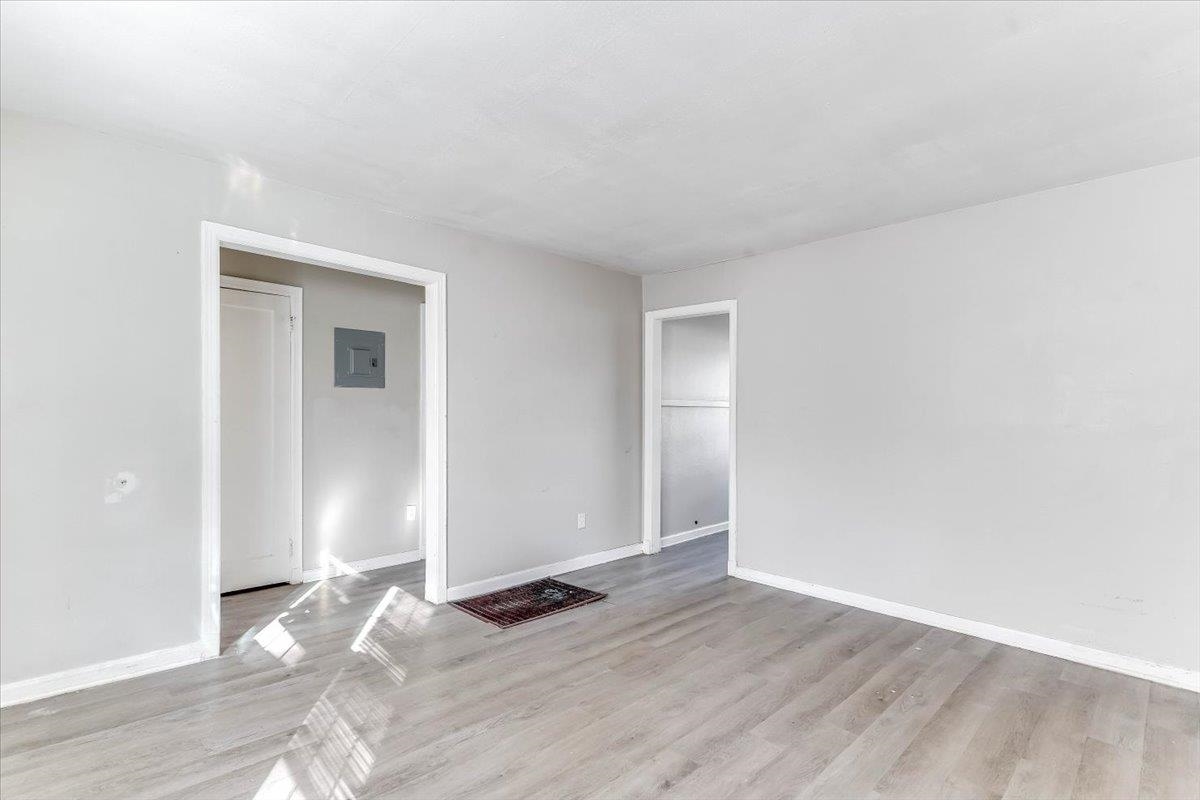 1512 S Pattie Property Photo 4