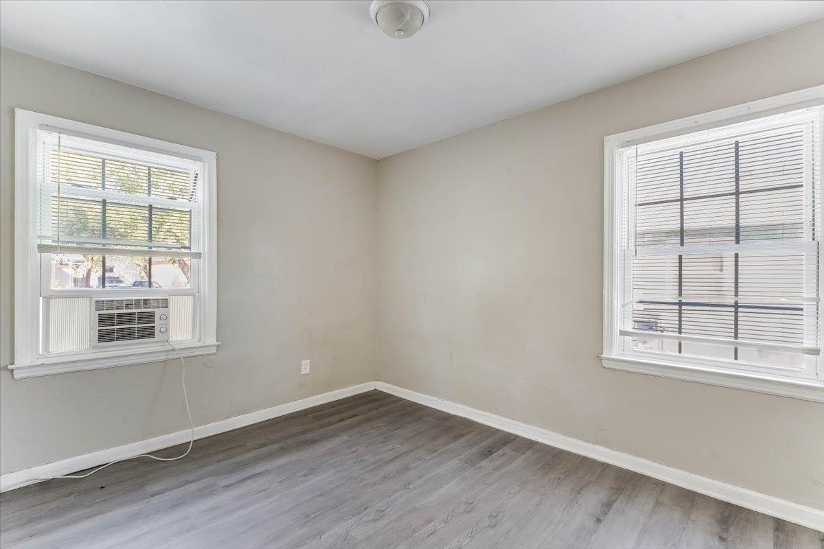 1512 S Pattie Property Photo 8