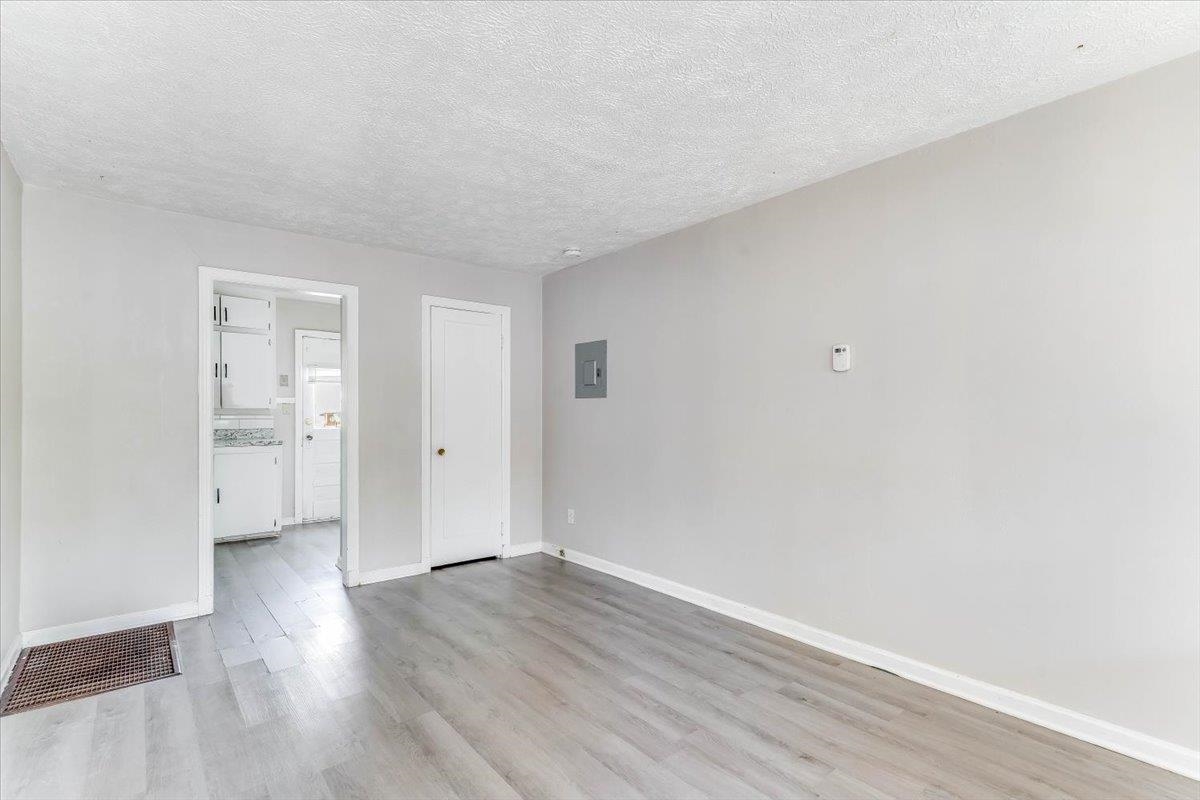 1512 S Pattie Property Photo 11