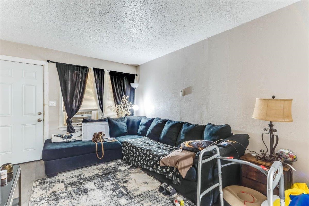 1512 S Pattie Property Photo 20