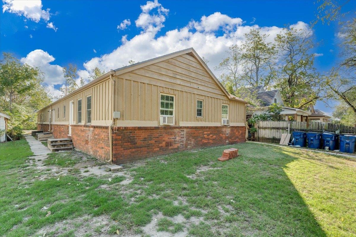 1512 S Pattie Property Photo 34