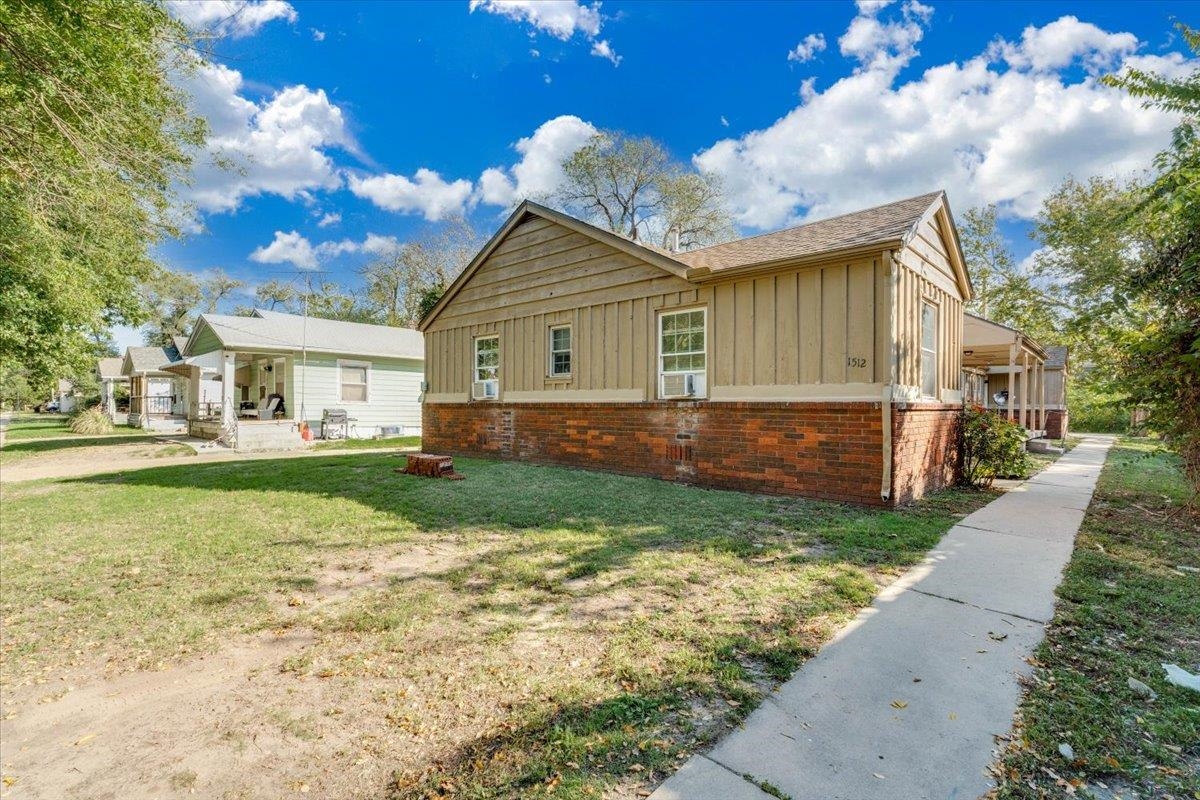 1512 S Pattie Property Photo 35