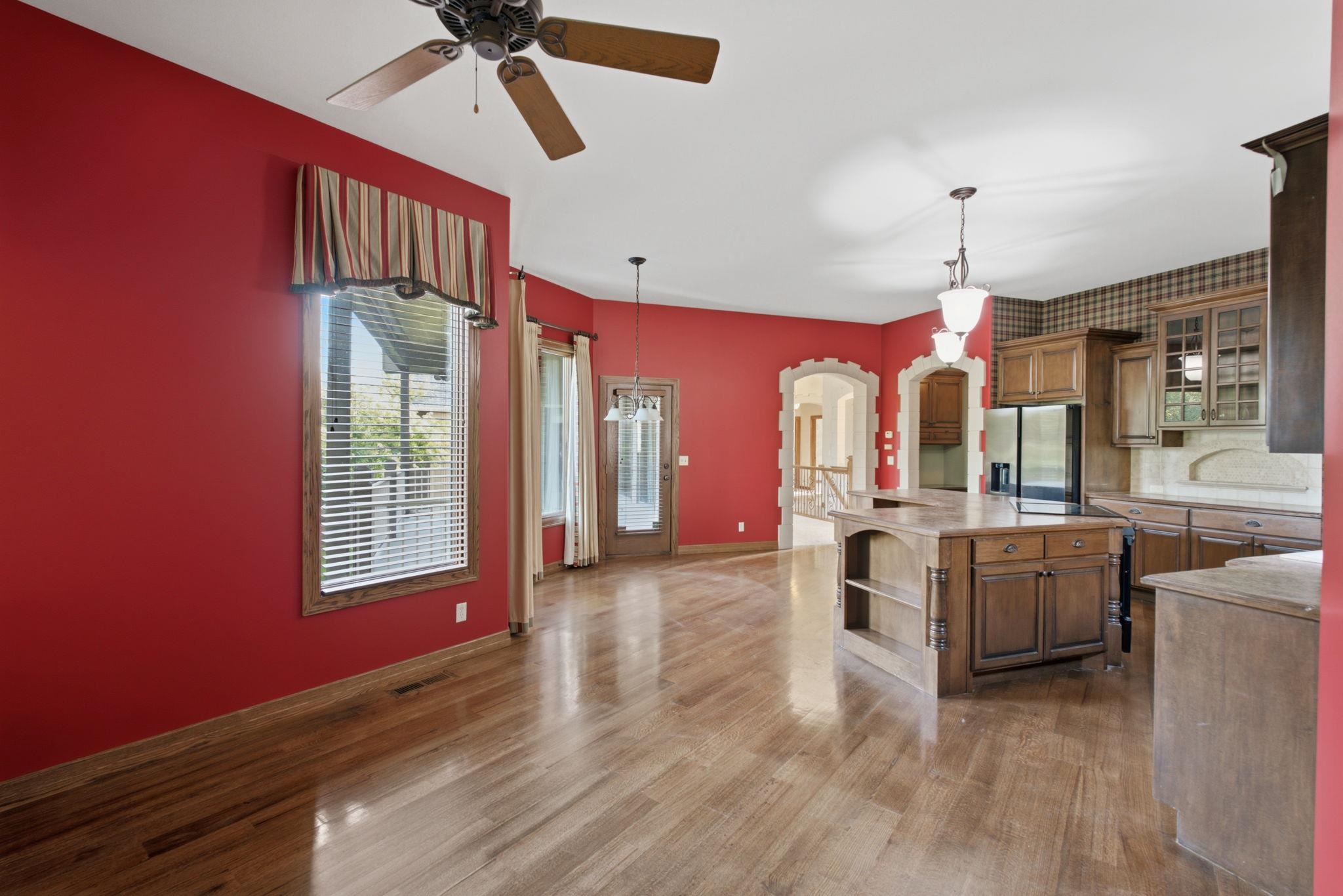 13906 W Onewood St Property Photo 10