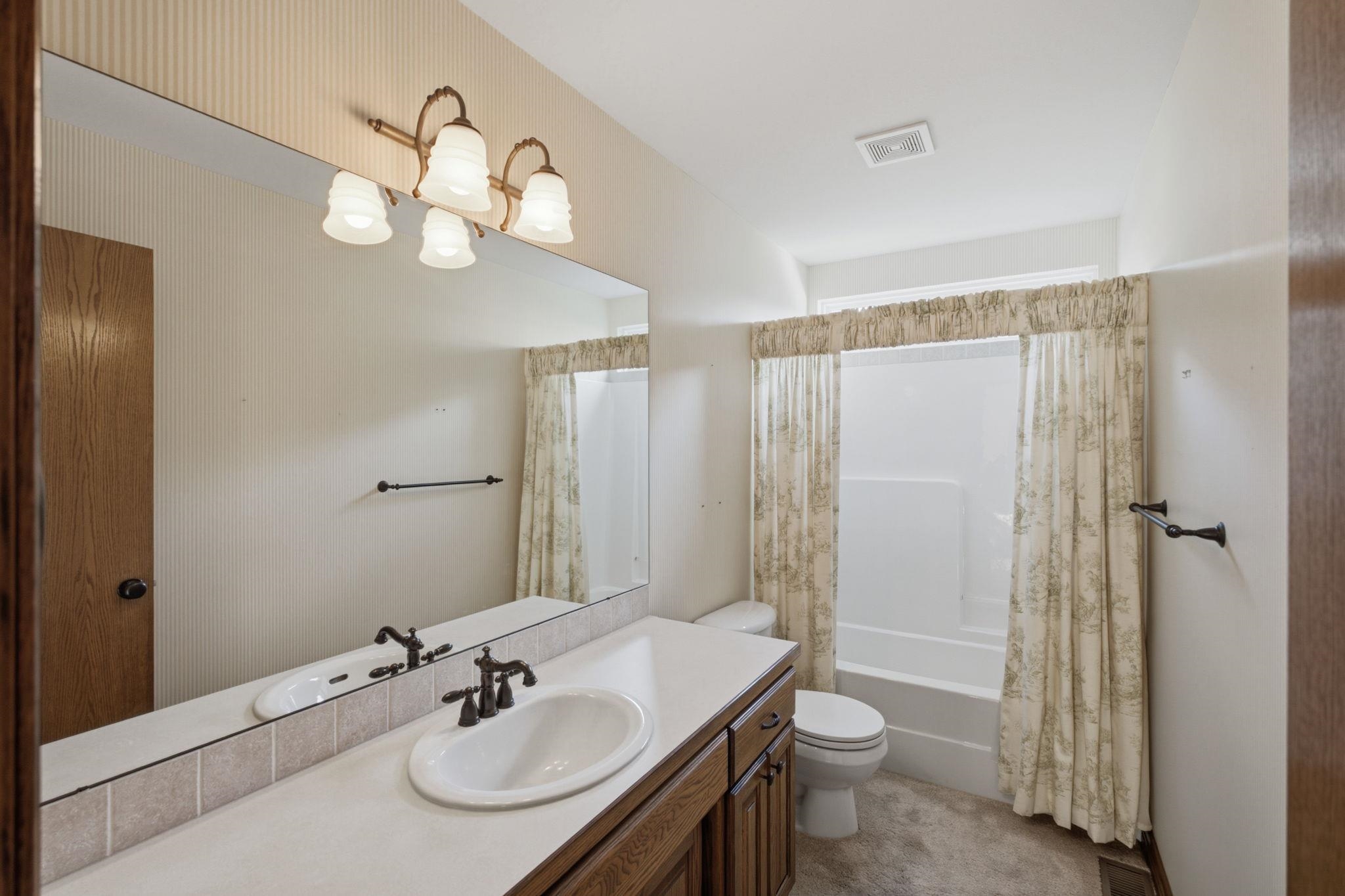 13906 W Onewood St Property Photo 16