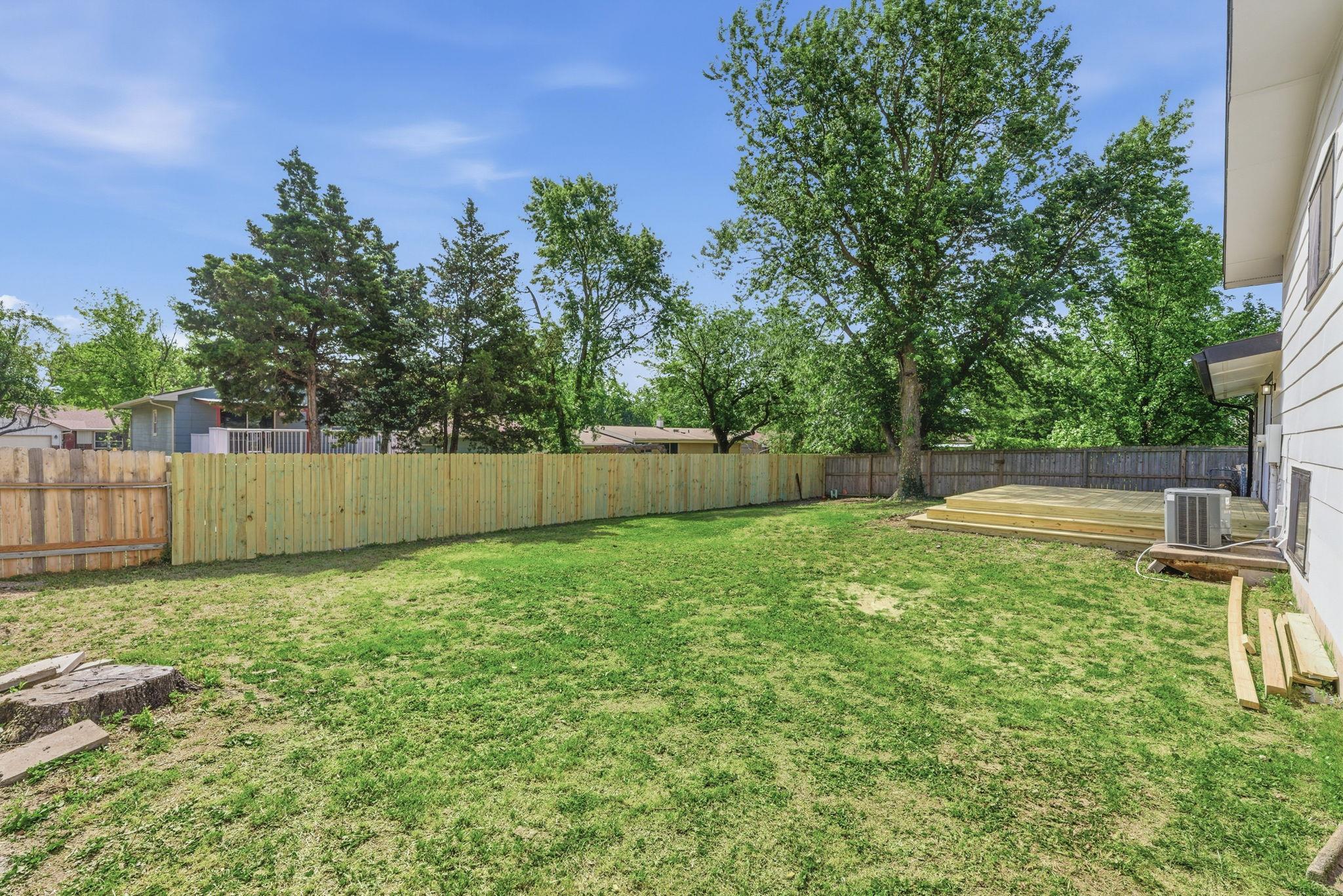 4052 N Auburn Property Photo 33