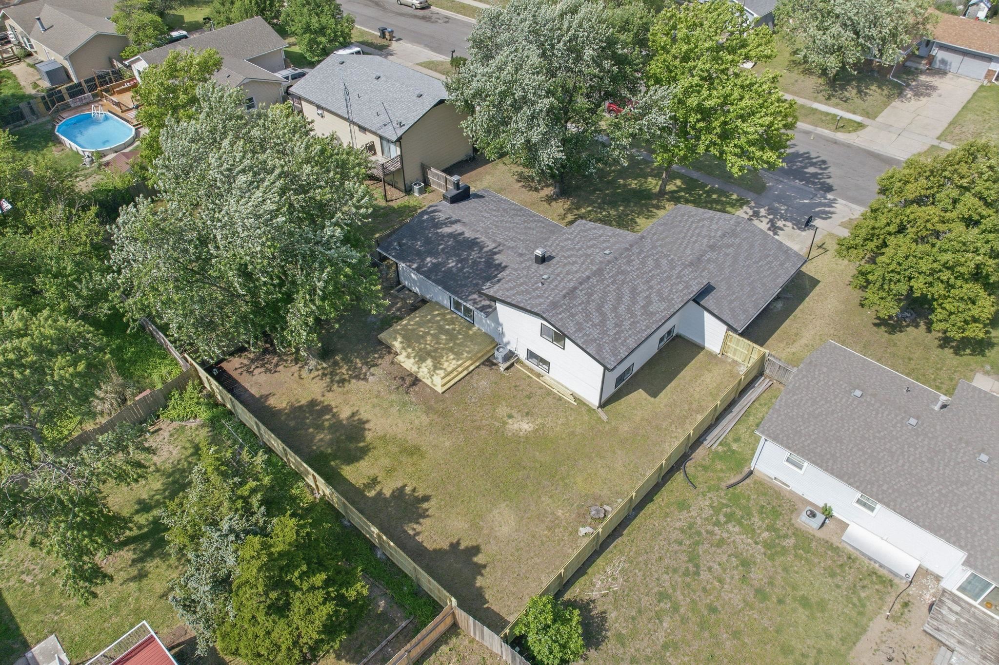 4052 N Auburn Property Photo 35