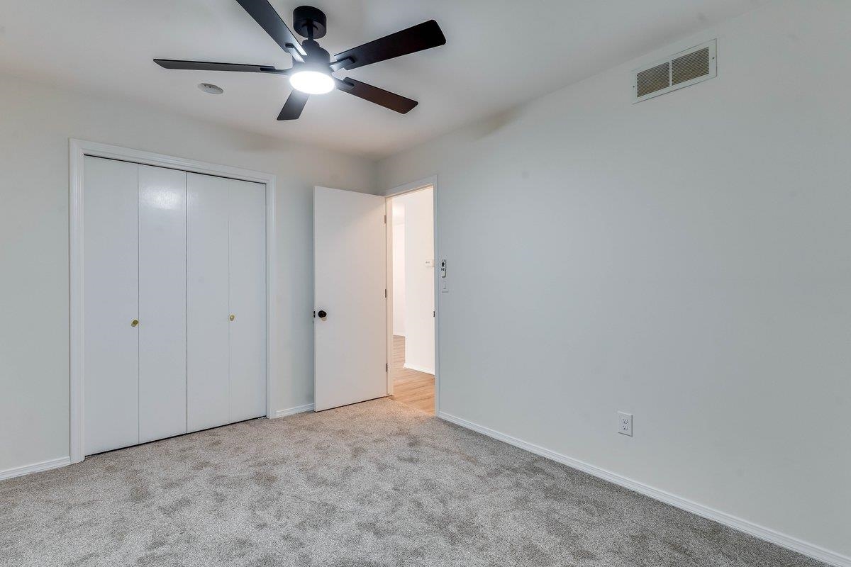 630 N Oak Forest Ln Property Photo 19