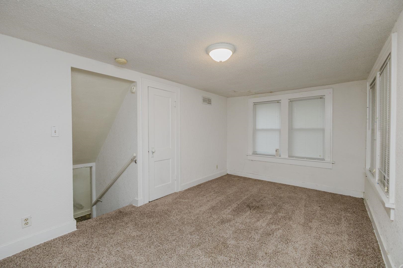 601 N Chautauqua Property Photo 16