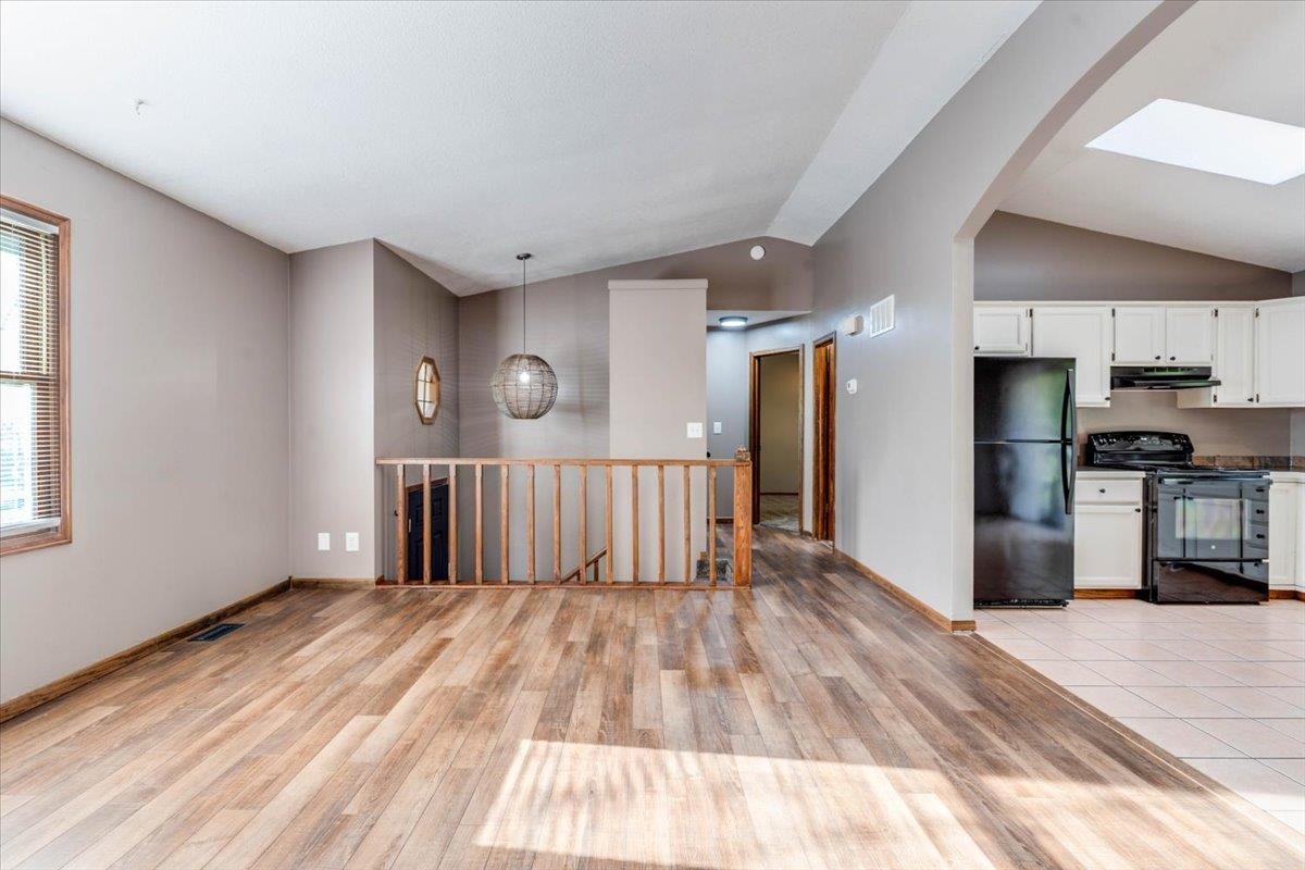 2019 N Forest Park Property Photo 7