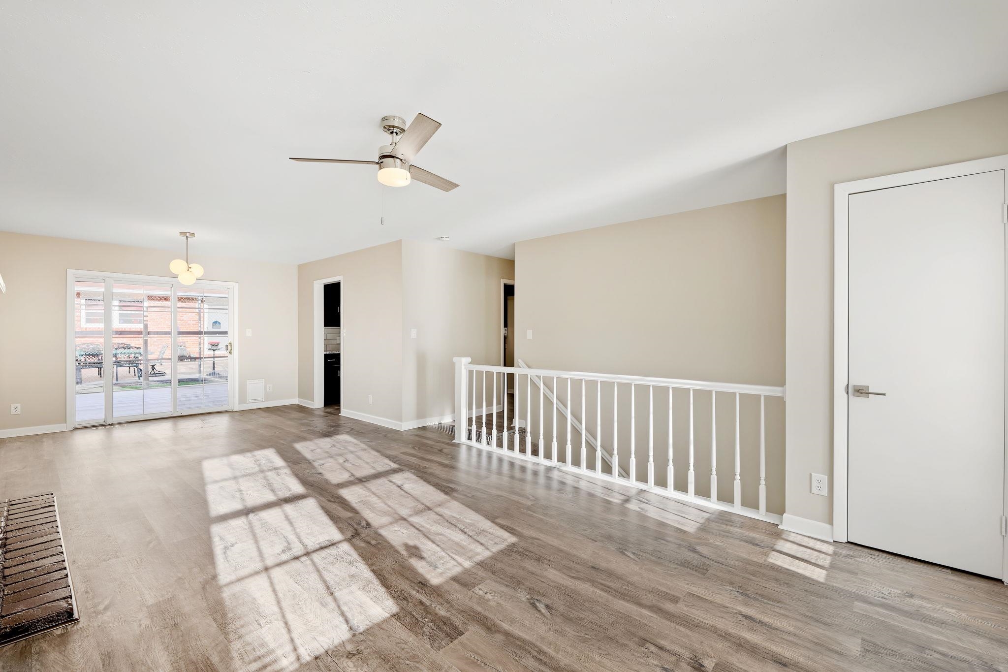 3123 S Valley Forge St Property Photo 4