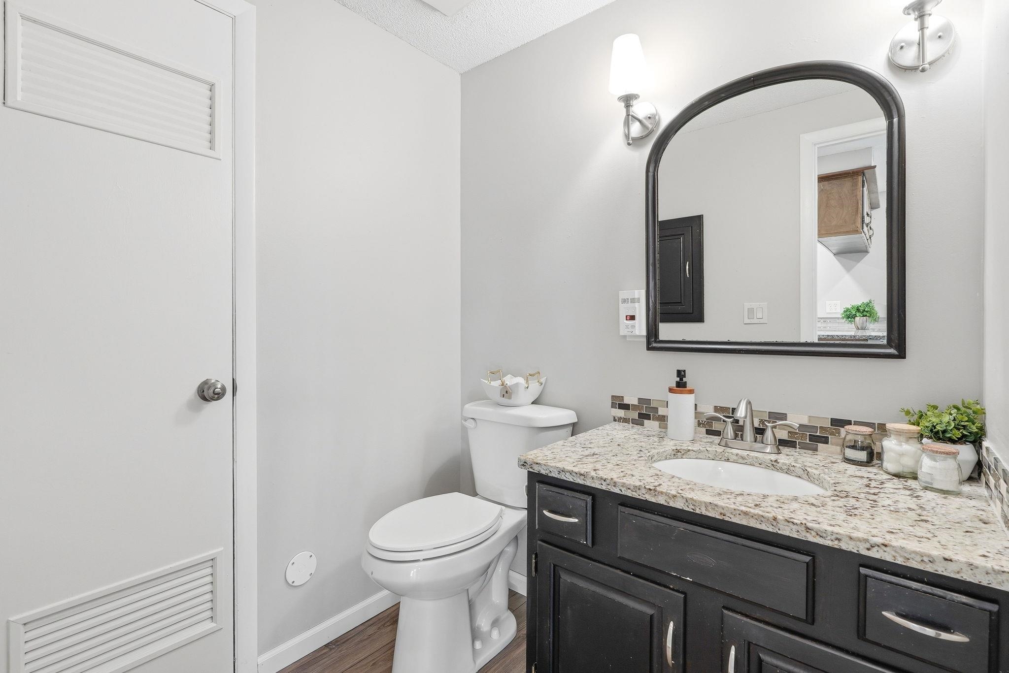 2421 S Yellowstone St. Unit 1702 Property Photo 15