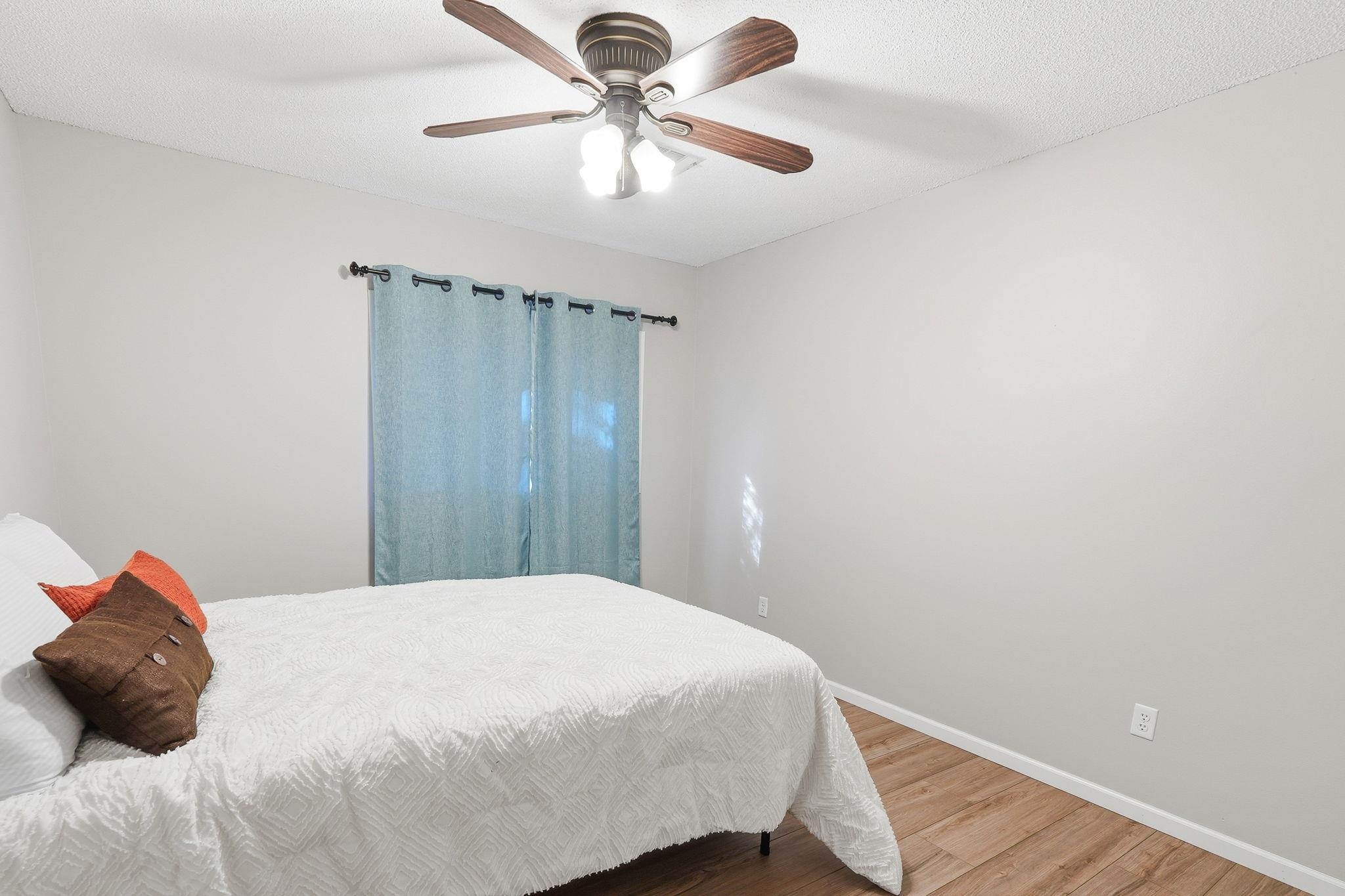 2421 S Yellowstone St. Unit 1702 Property Photo 22