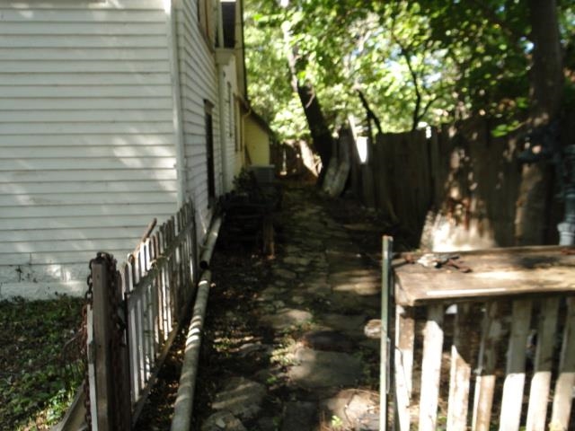 636 N Belmont Ave. Property Photo 11
