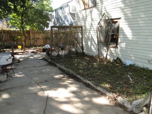 636 N Belmont Ave. Property Photo 13
