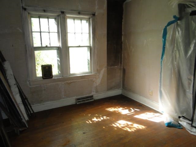 636 N Belmont Ave. Property Photo 20