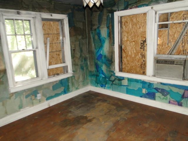 636 N Belmont Ave. Property Photo 31