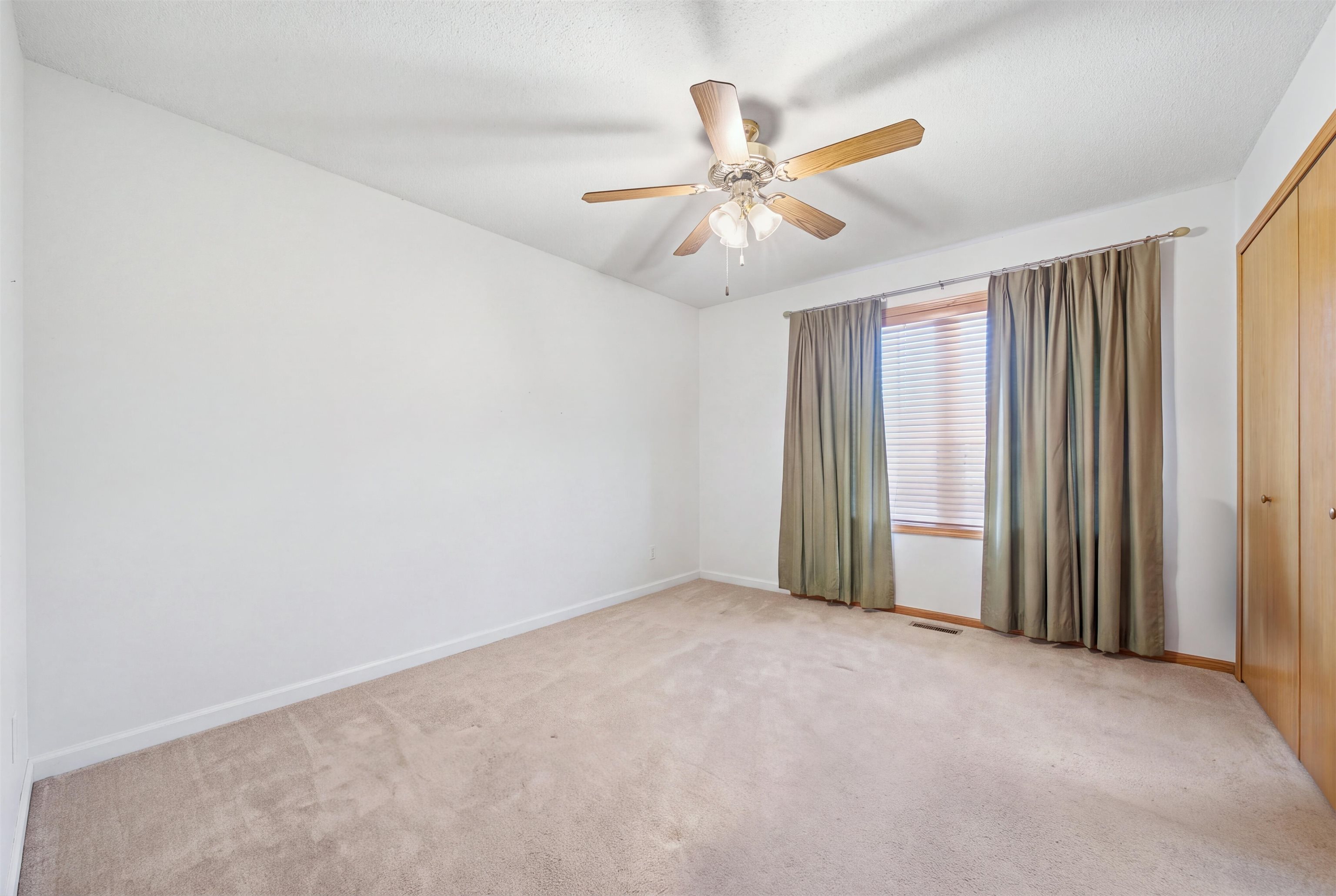 4417 N Rushwood Ct. Property Photo 15
