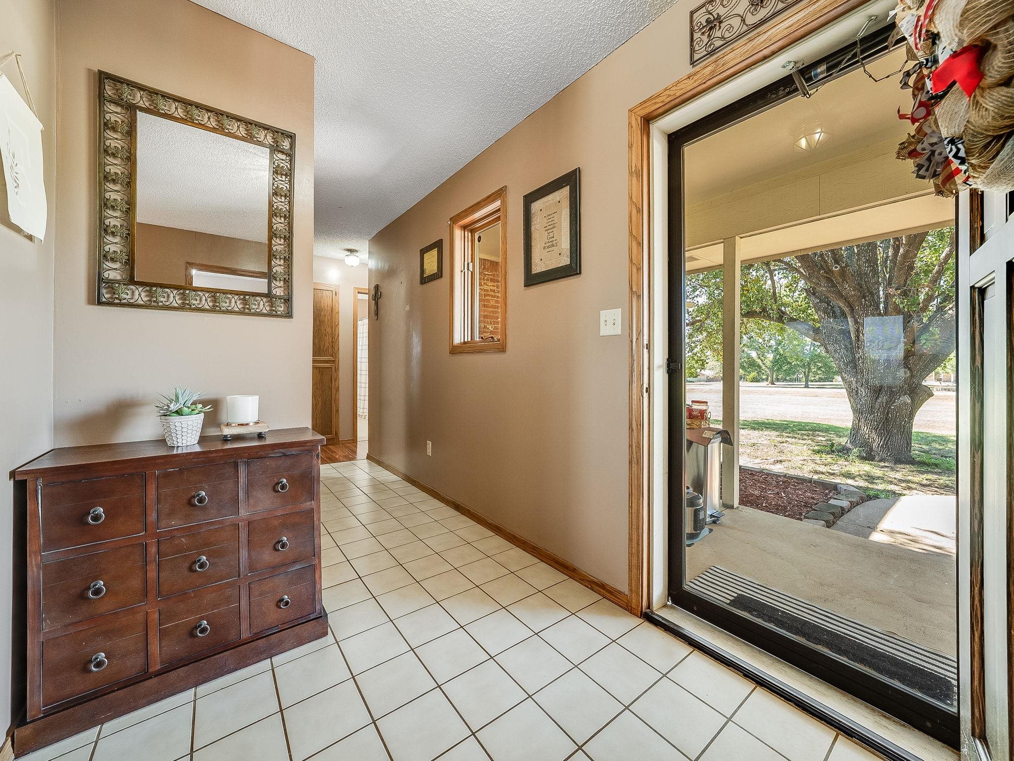 1254 N Osage Rd Property Photo 6