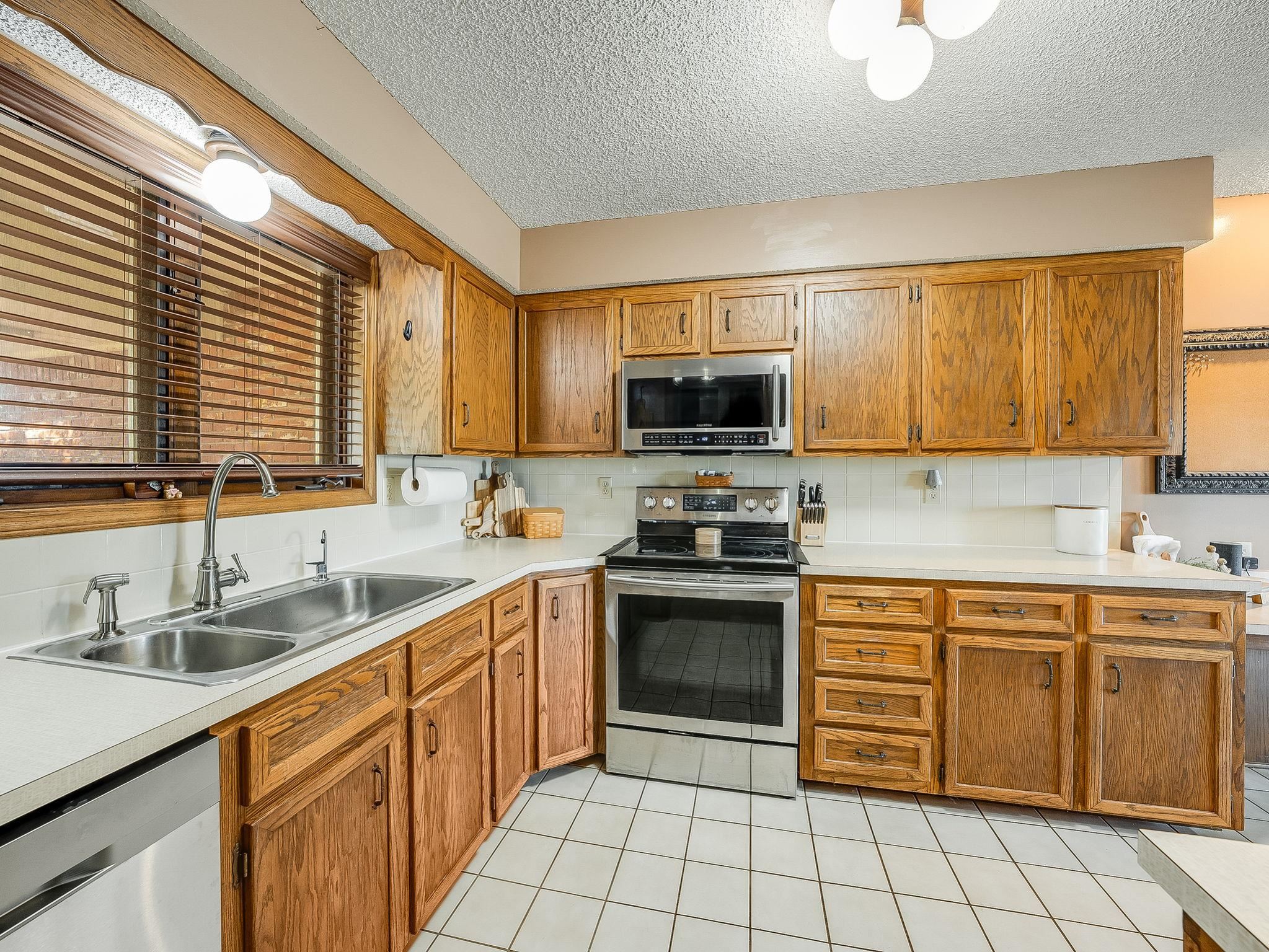1254 N Osage Rd Property Photo 16