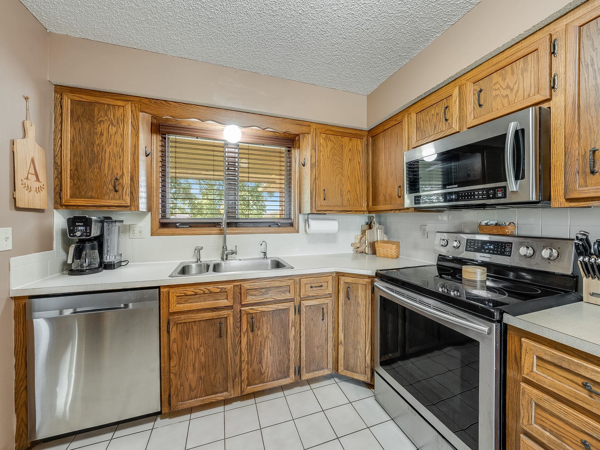 1254 N Osage Rd Property Photo 19