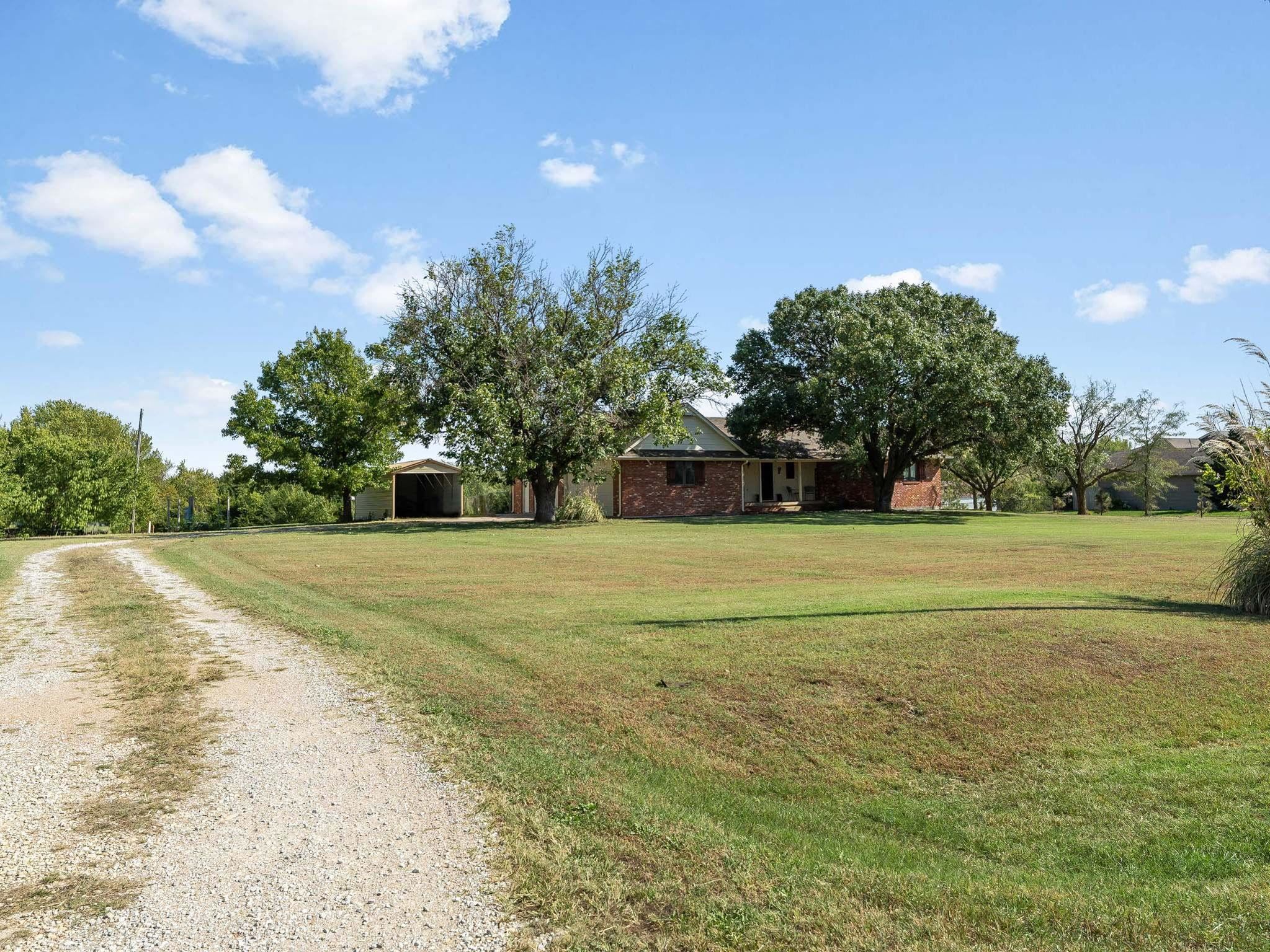 1254 N Osage Rd Property Photo 35