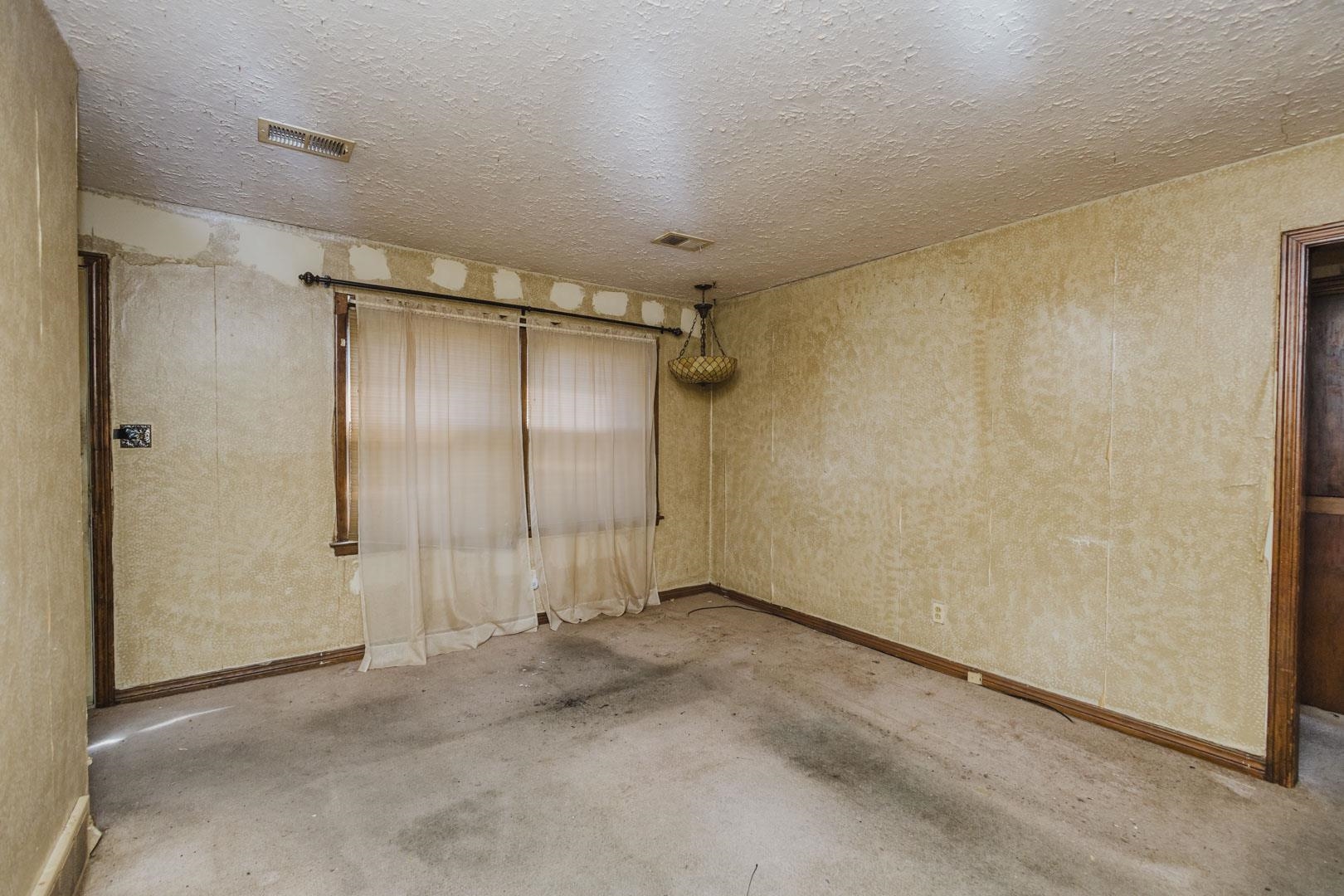 1427 N Minnesota Ave Property Photo 7