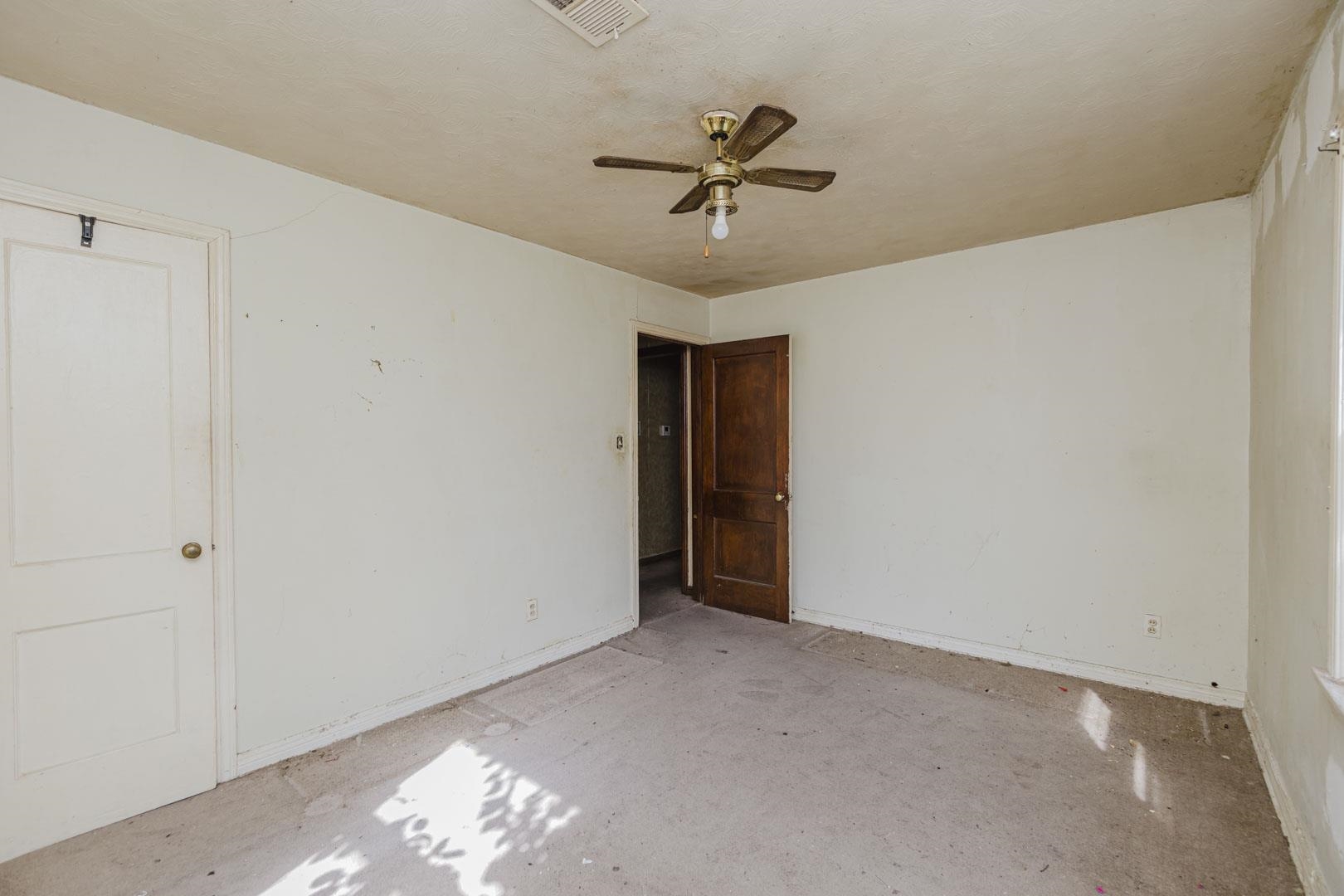 1427 N Minnesota Ave Property Photo 18