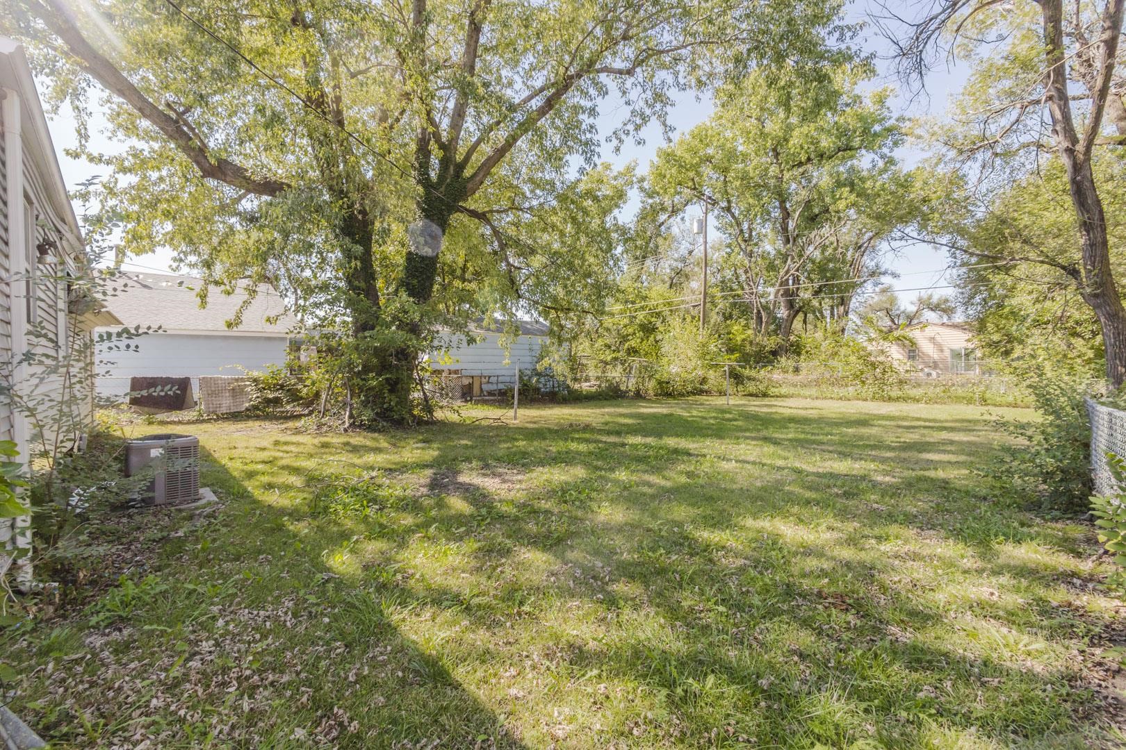 1427 N Minnesota Ave Property Photo 23
