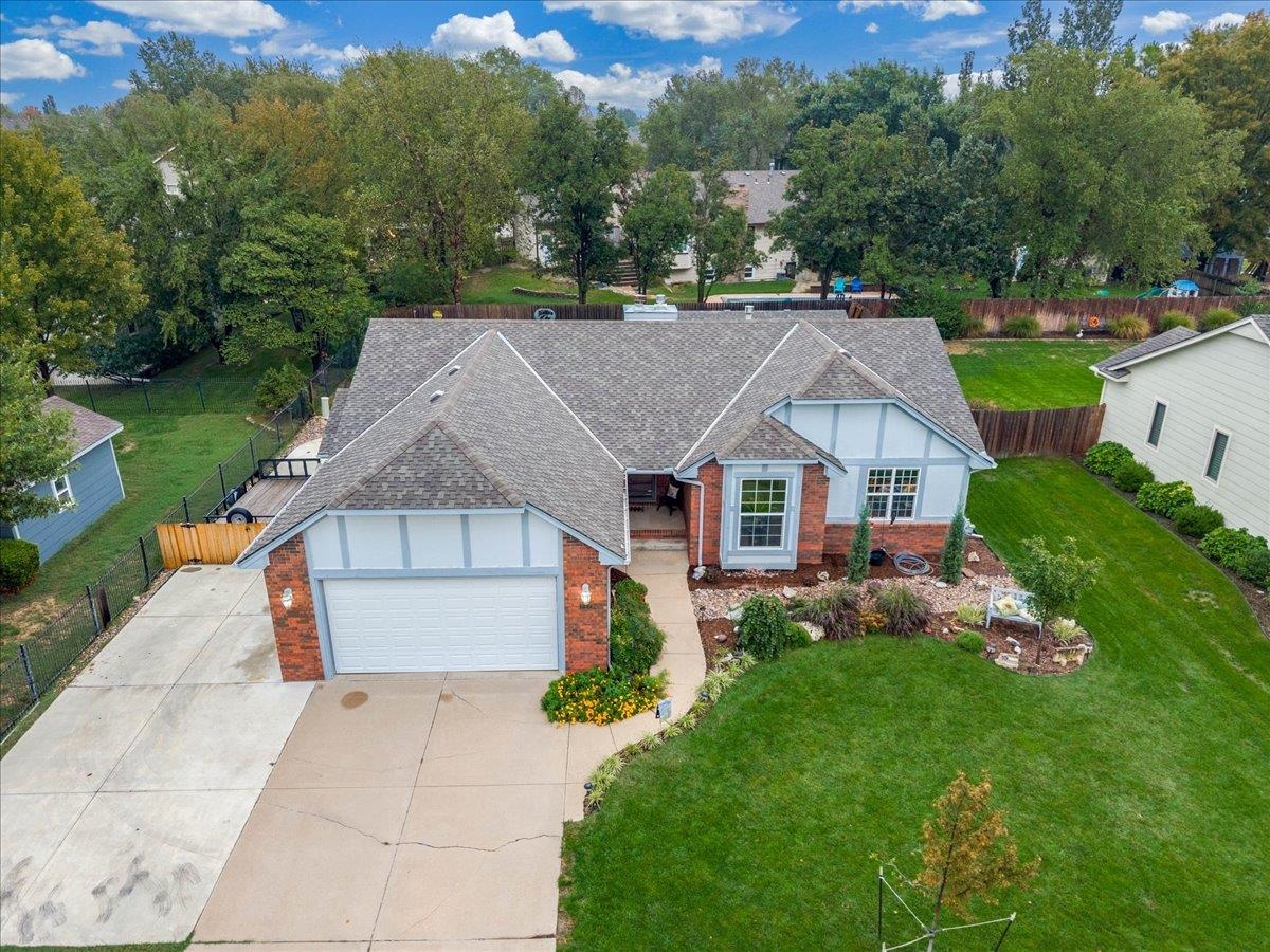 722 Mockingbird Property Photo 1
