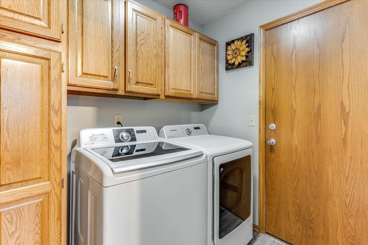 722 Mockingbird Property Photo 12
