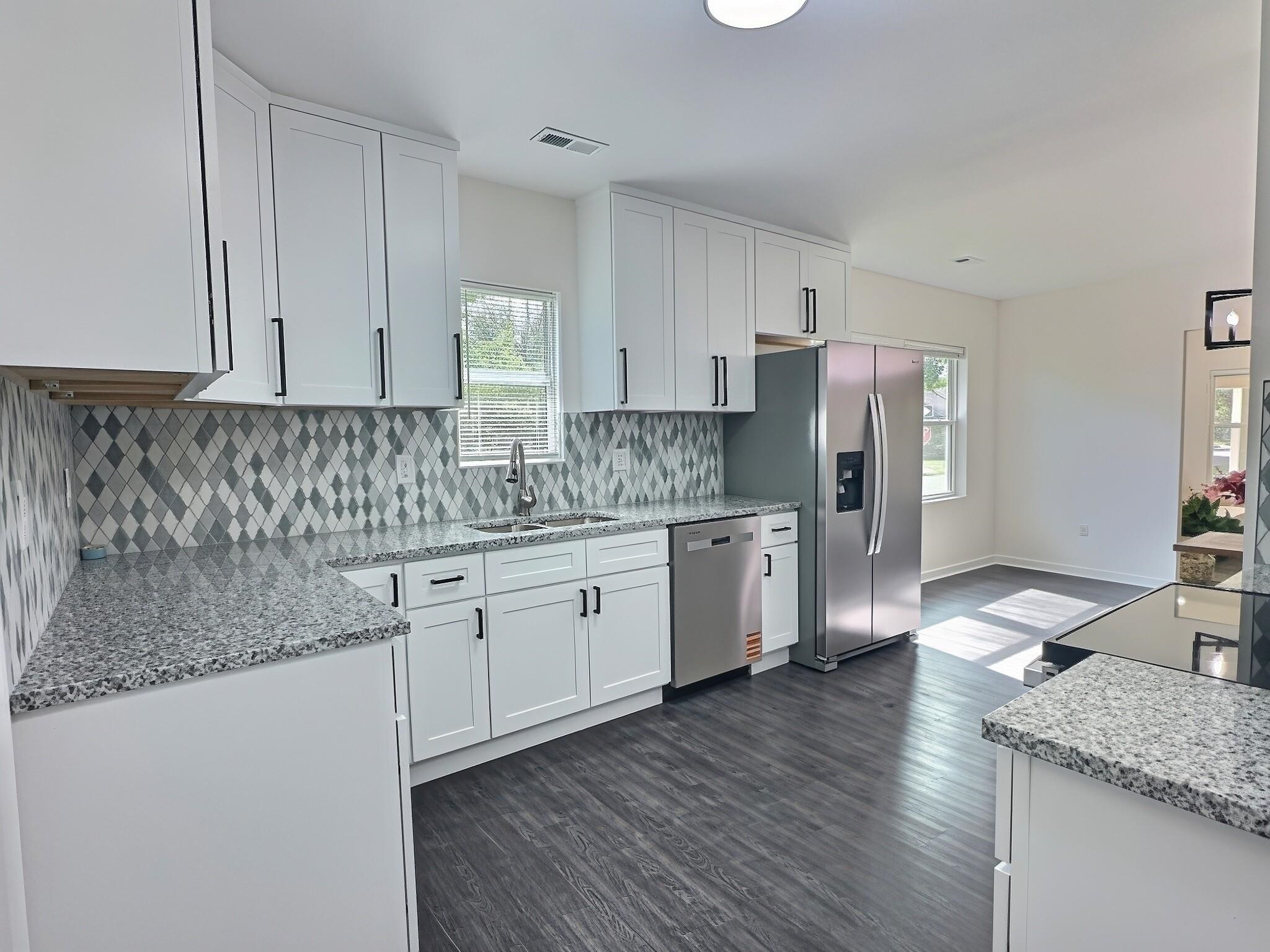 1752 S Market Property Photo 13