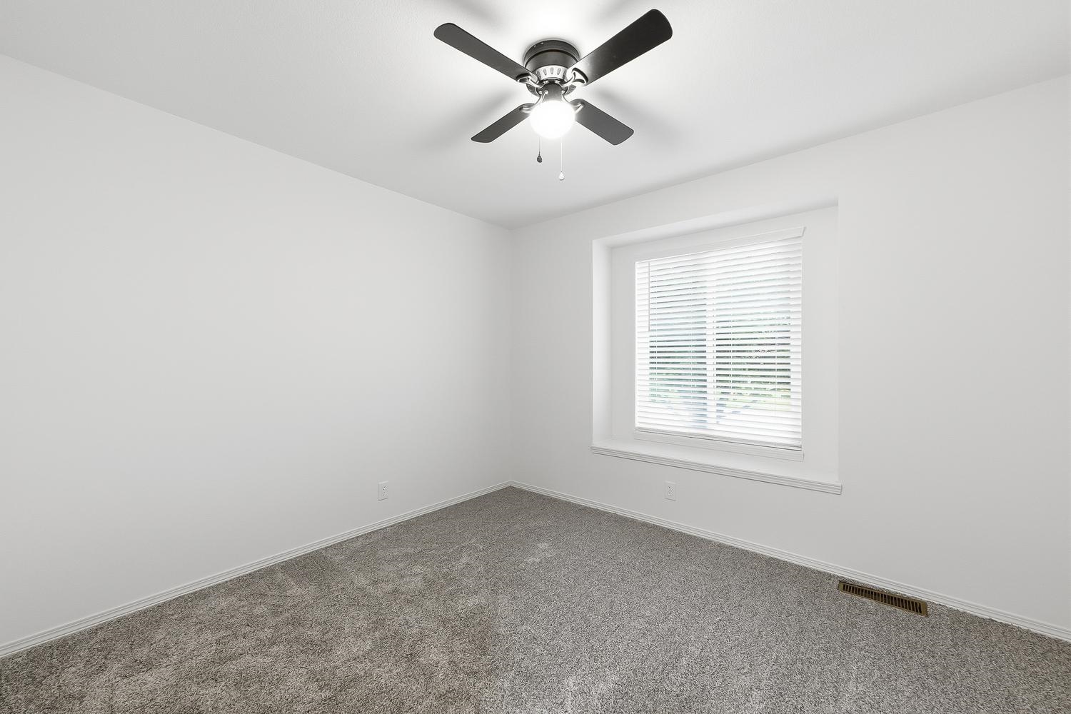 1066 N Bedford Property Photo 21