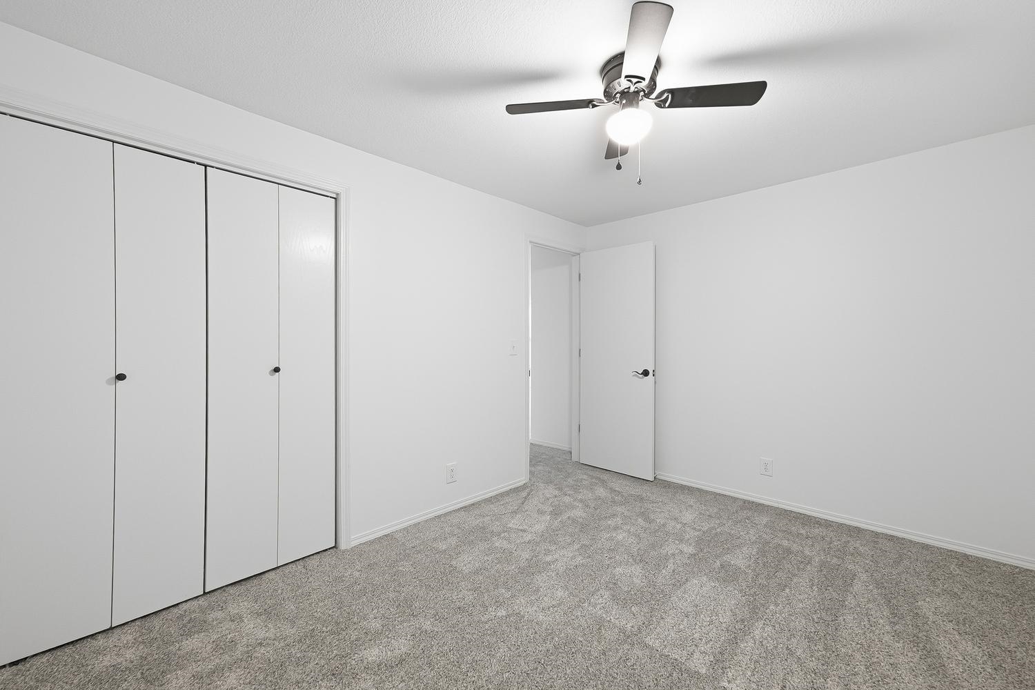 1066 N Bedford Property Photo 29