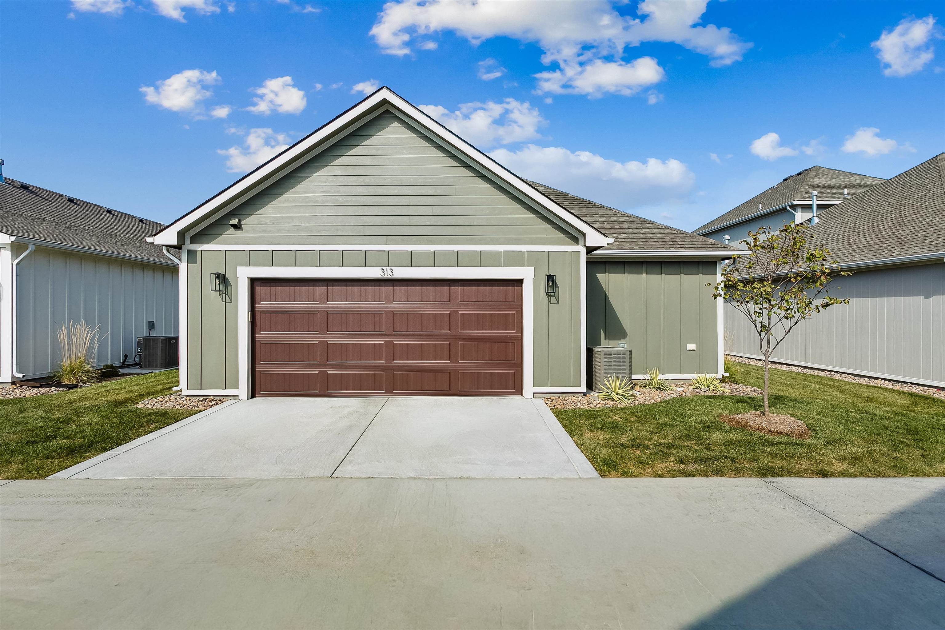 313 W Boxthorn Dr Property Photo 27