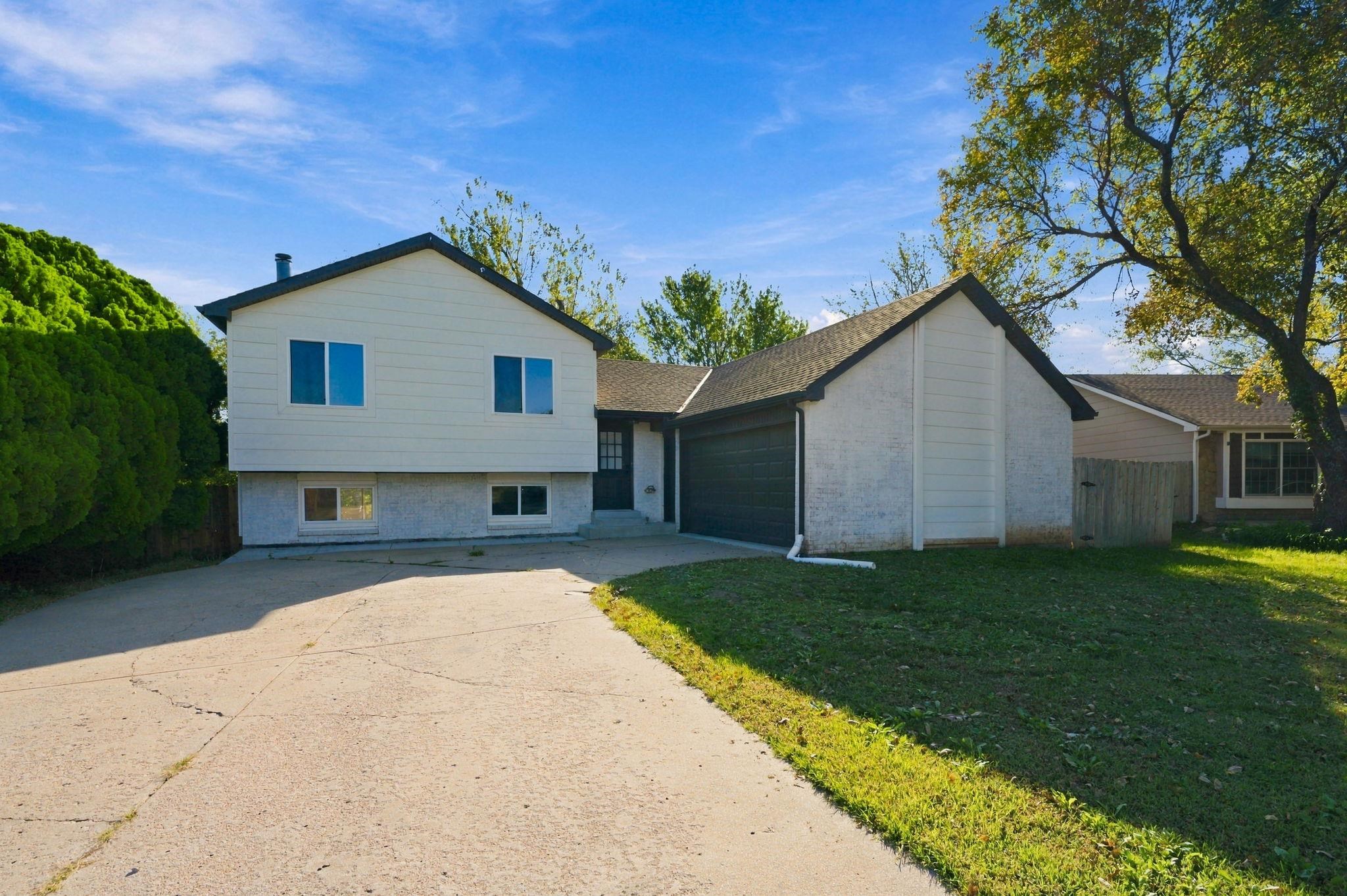 2018 N Burning Tree Property Photo 1