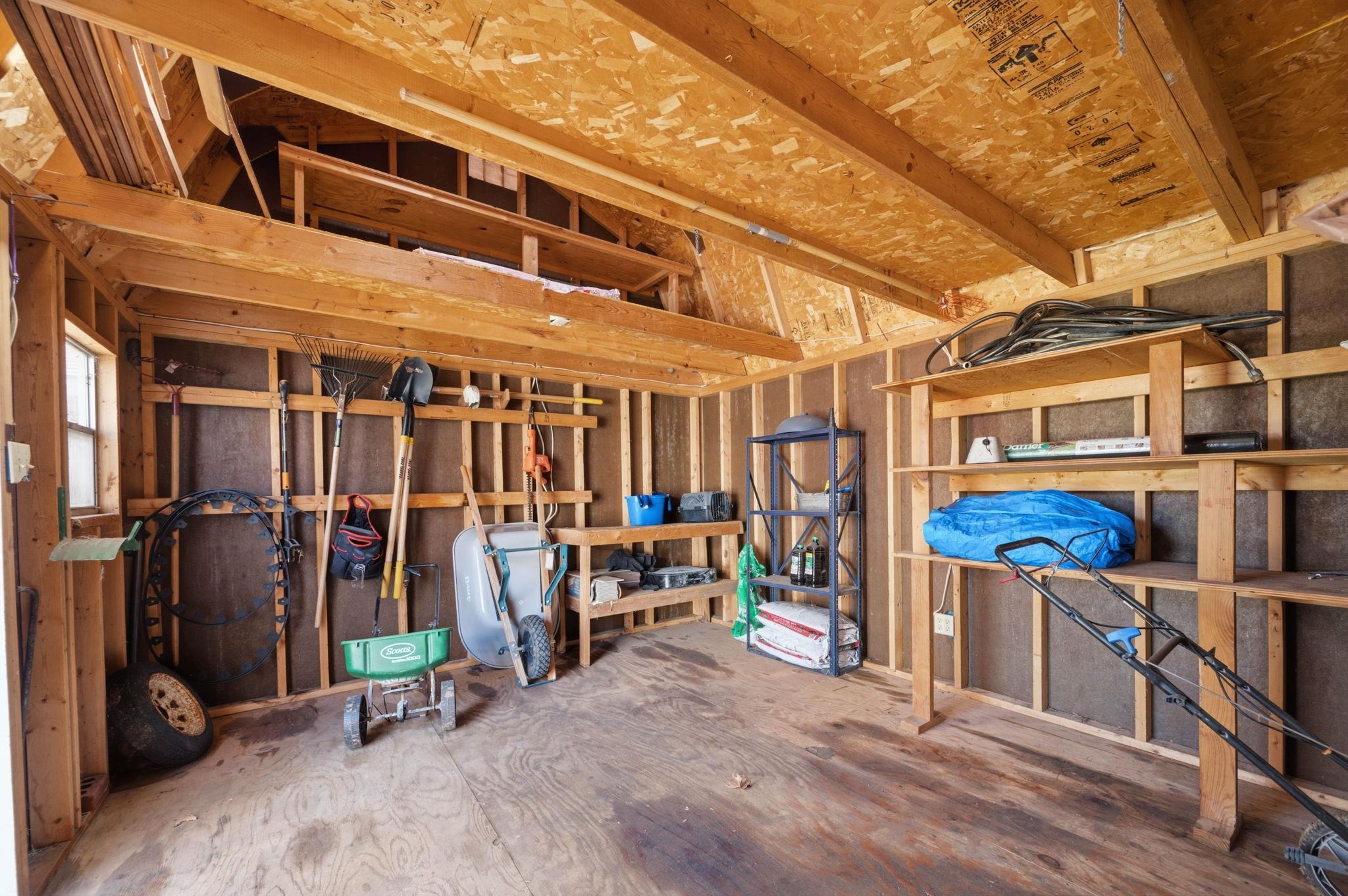 1750 N Athenian Ave. Property Photo 31