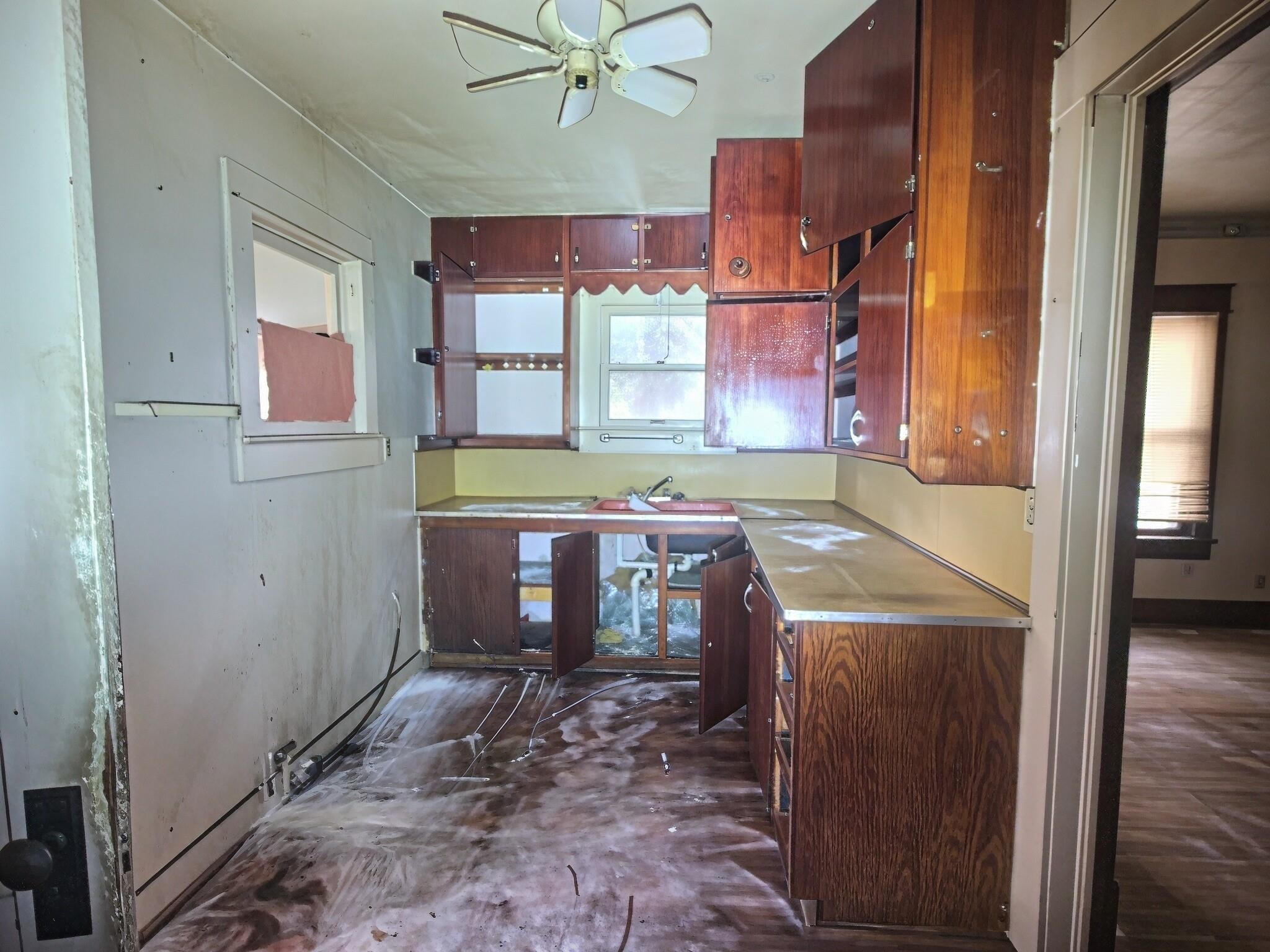 622 Elm Property Photo 6