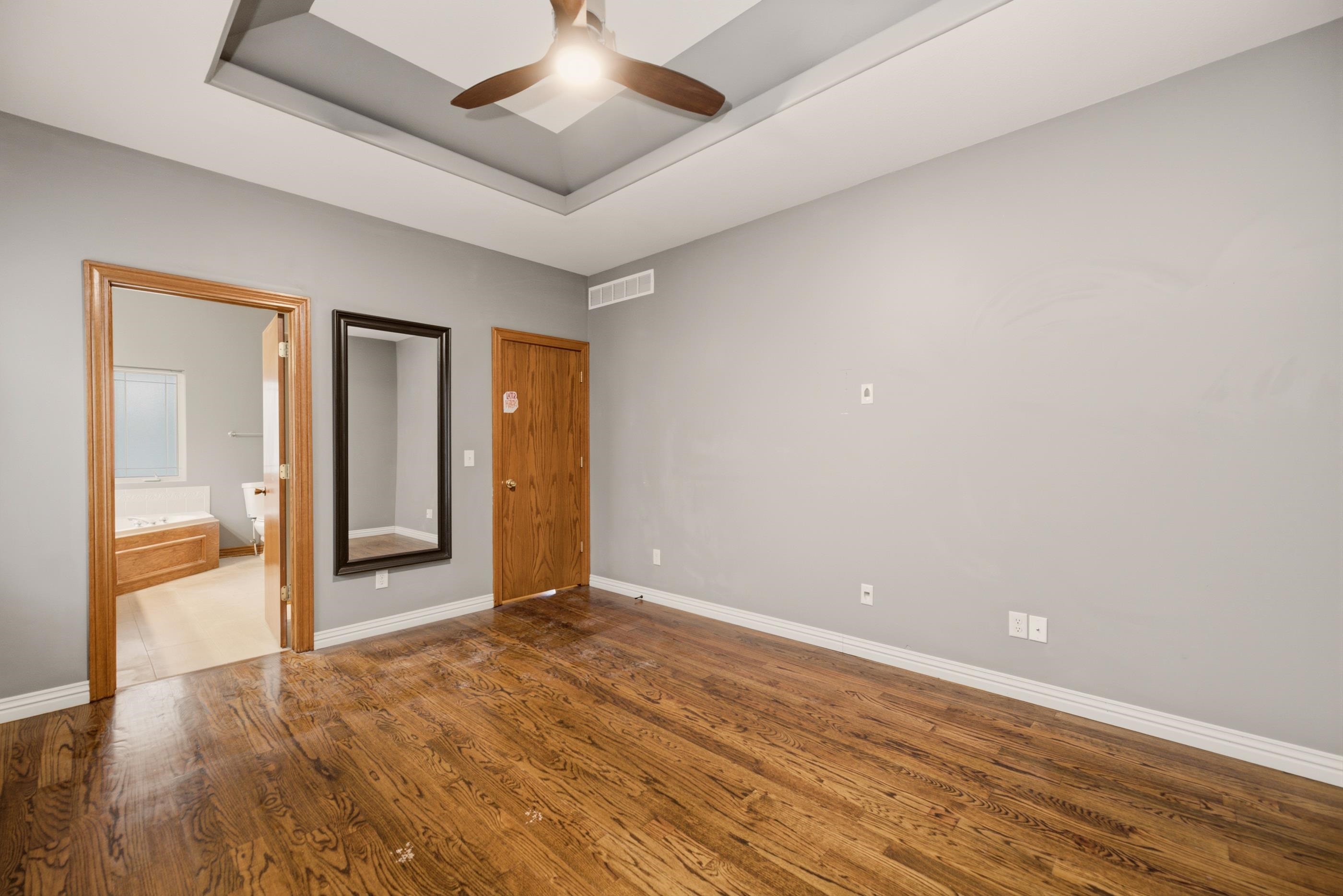 8342 E Old Mill Ct Property Photo 14