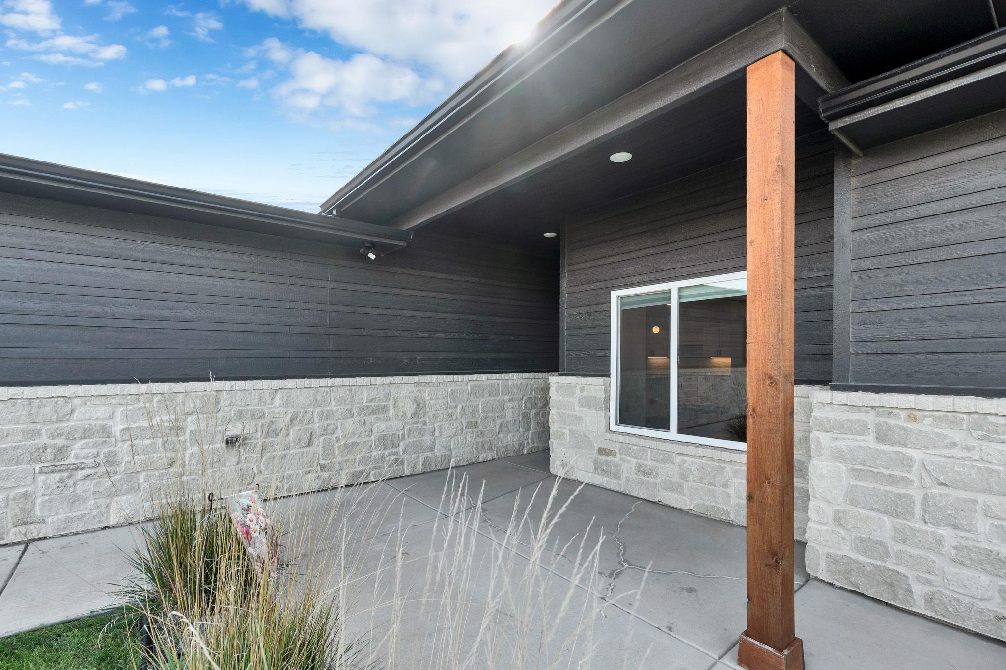 12017 E Bonita Cir. Property Photo 3