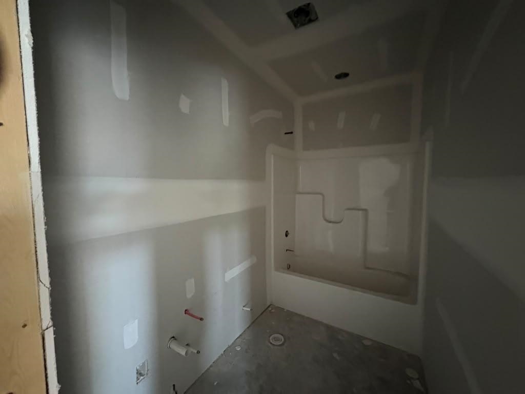 5903 Plumthicket St Property Photo 9