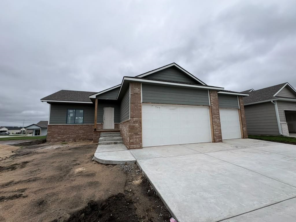 8997 Forbes Cir Property Photo 1