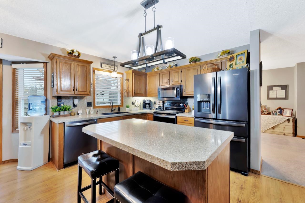4372 N Eagle Lake Ct. Property Photo 8